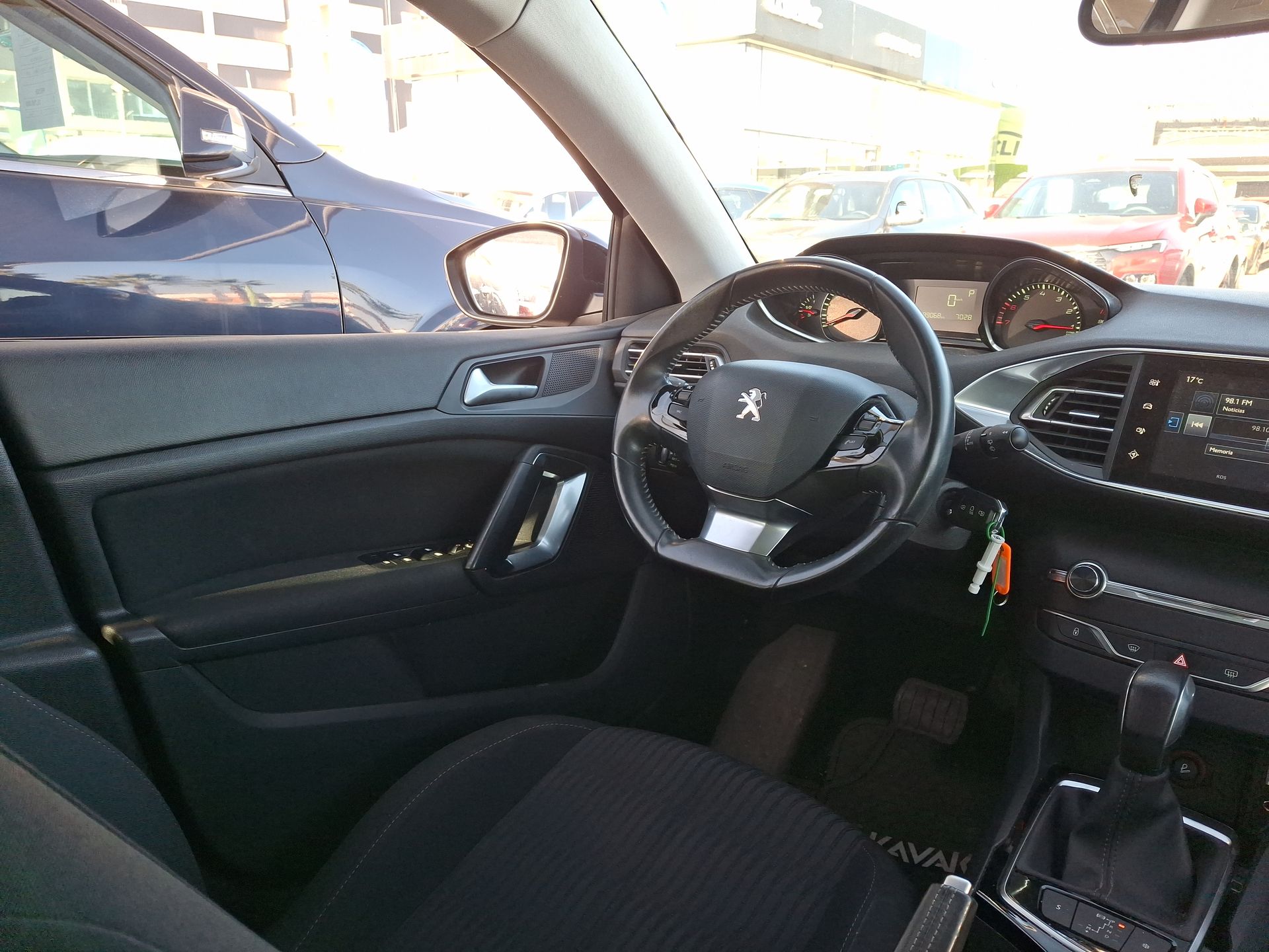 PEUGEOT - 16