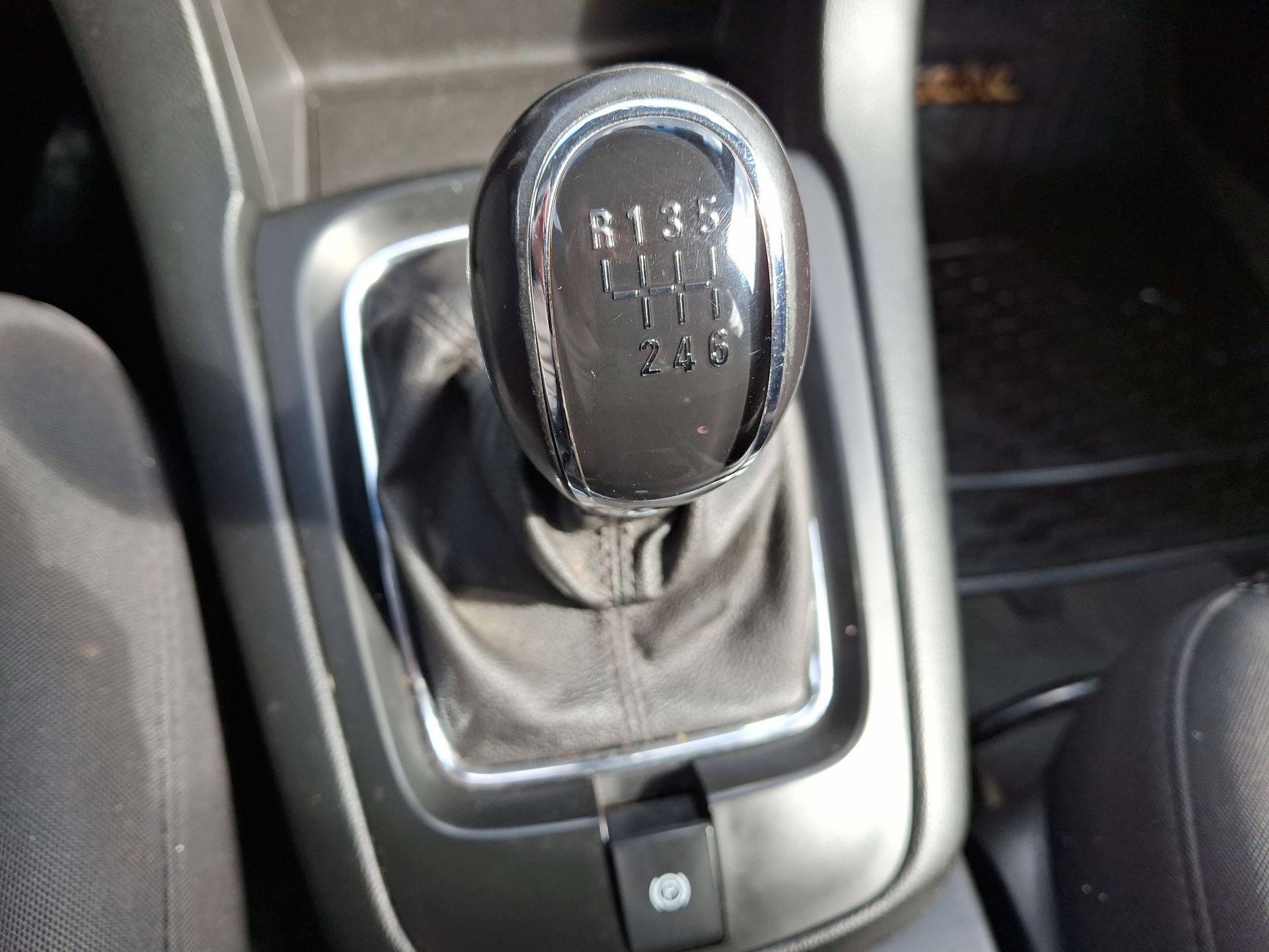 CHEVROLET - 25