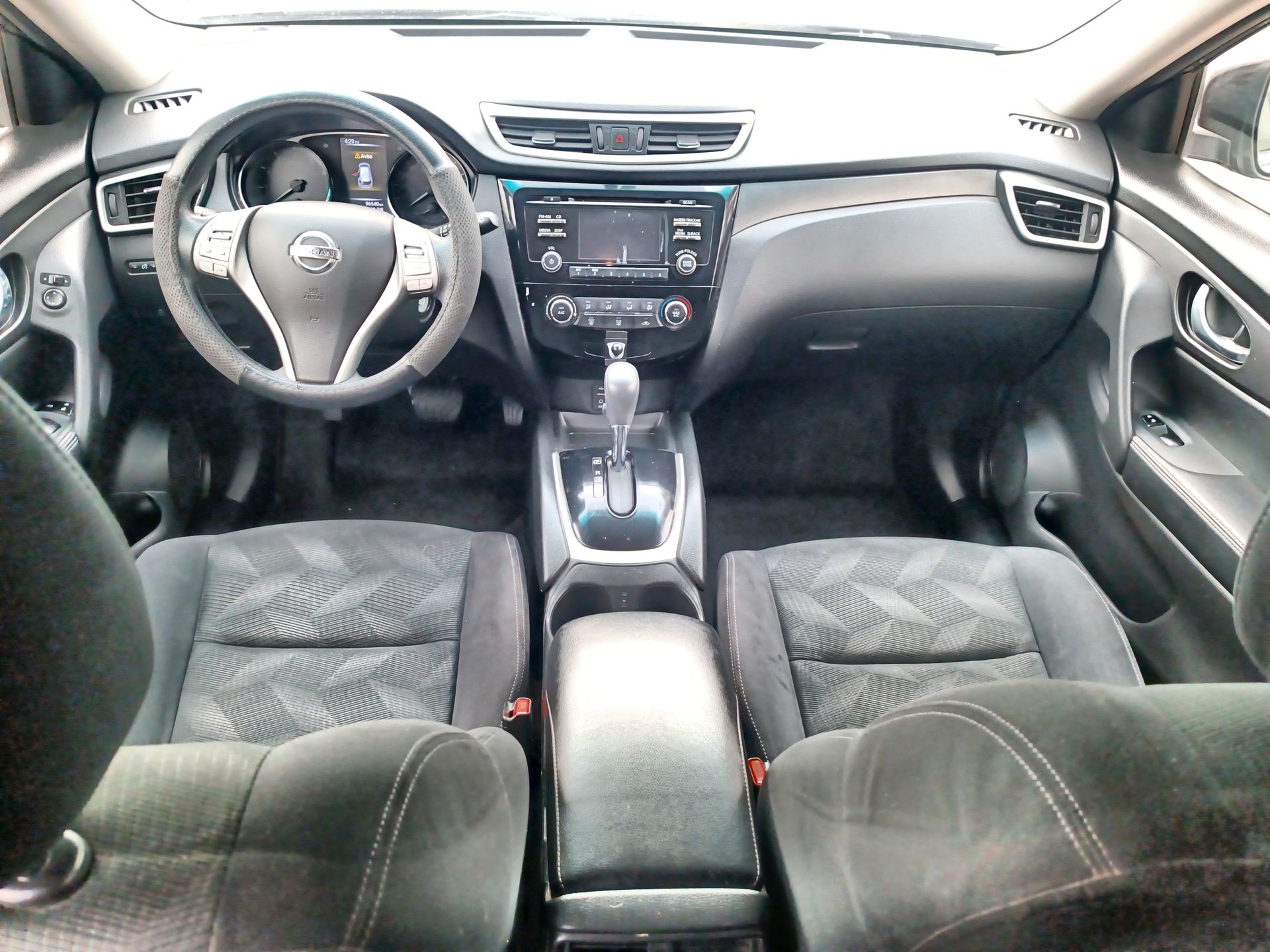 NISSAN - 27