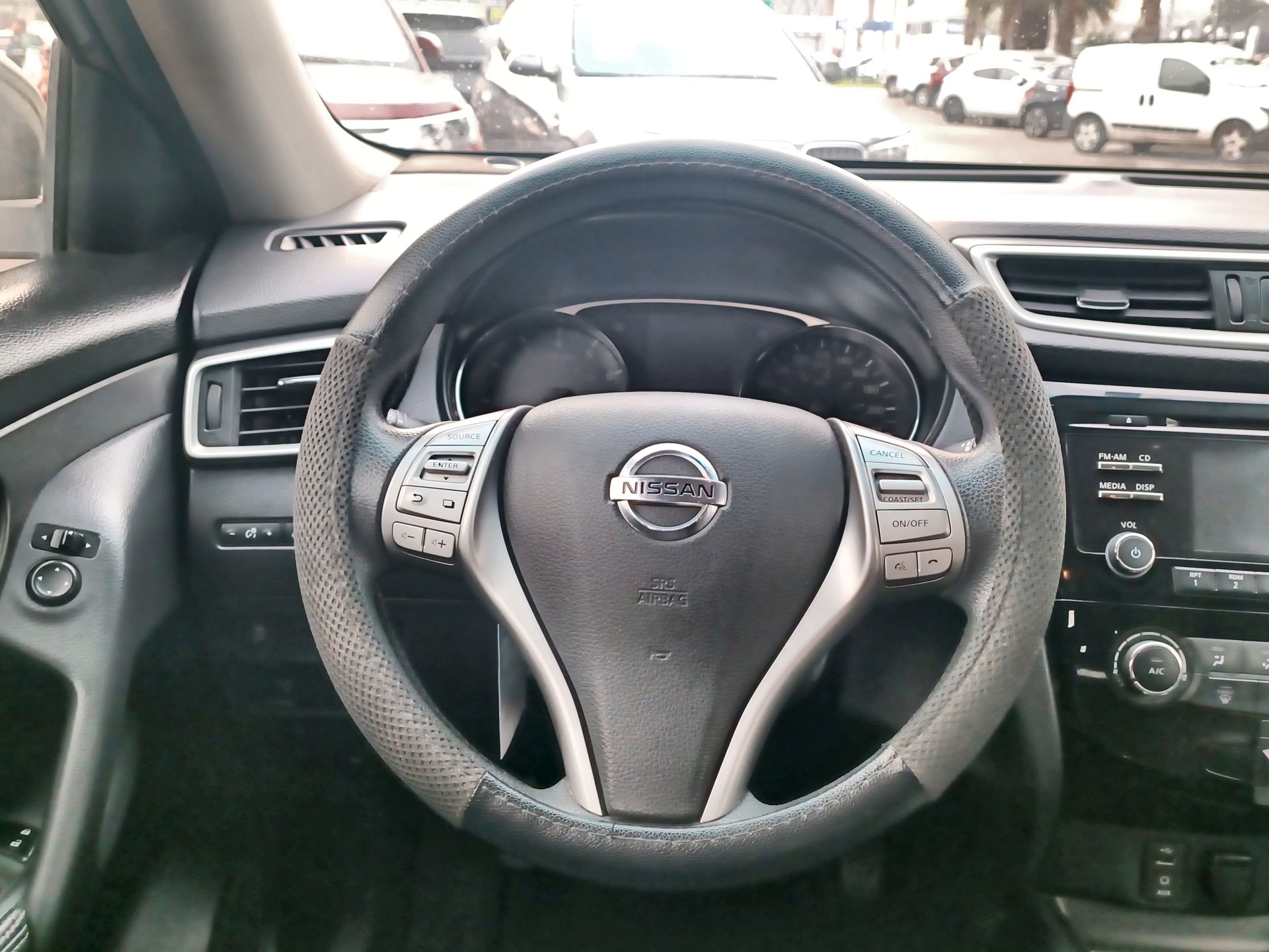 NISSAN - 21