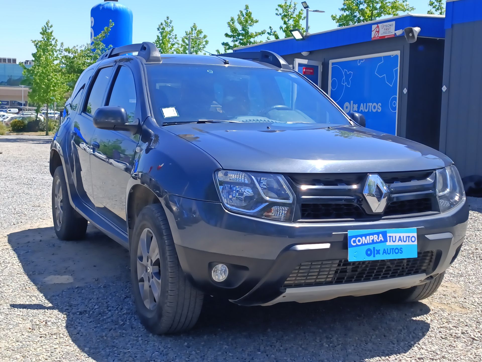 RENAULT DUSTER