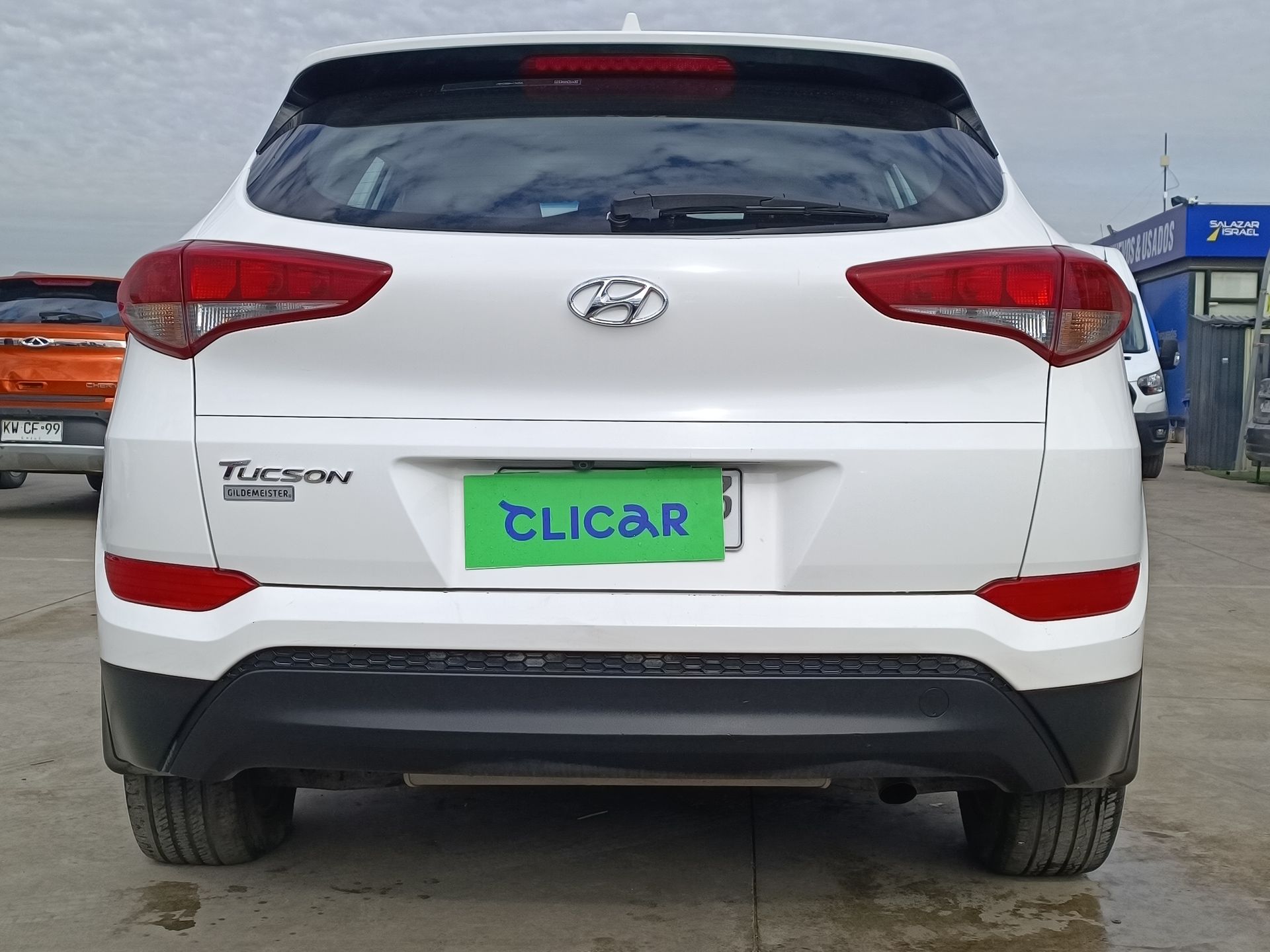 HYUNDAI - 6
