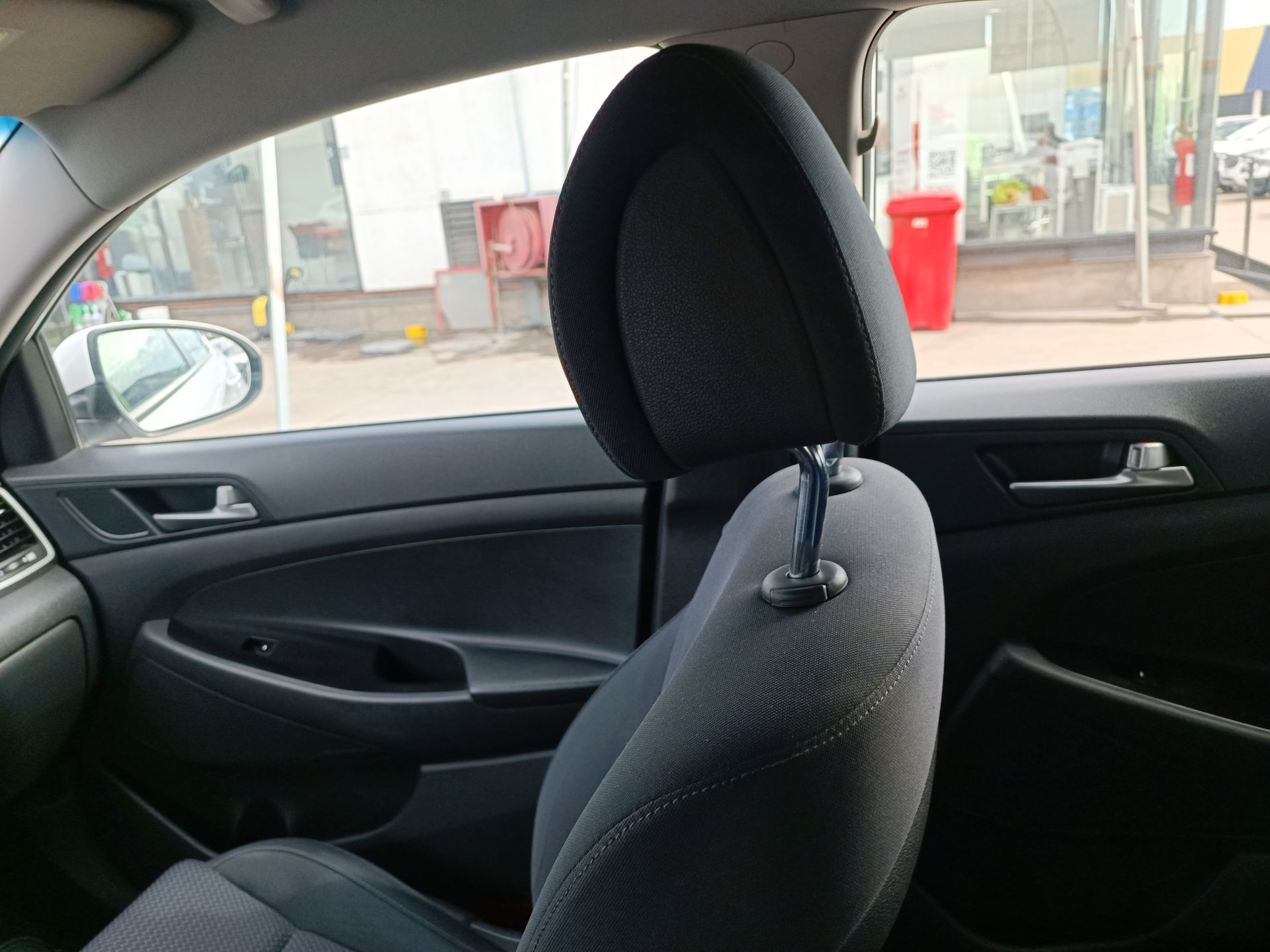 HYUNDAI - 11