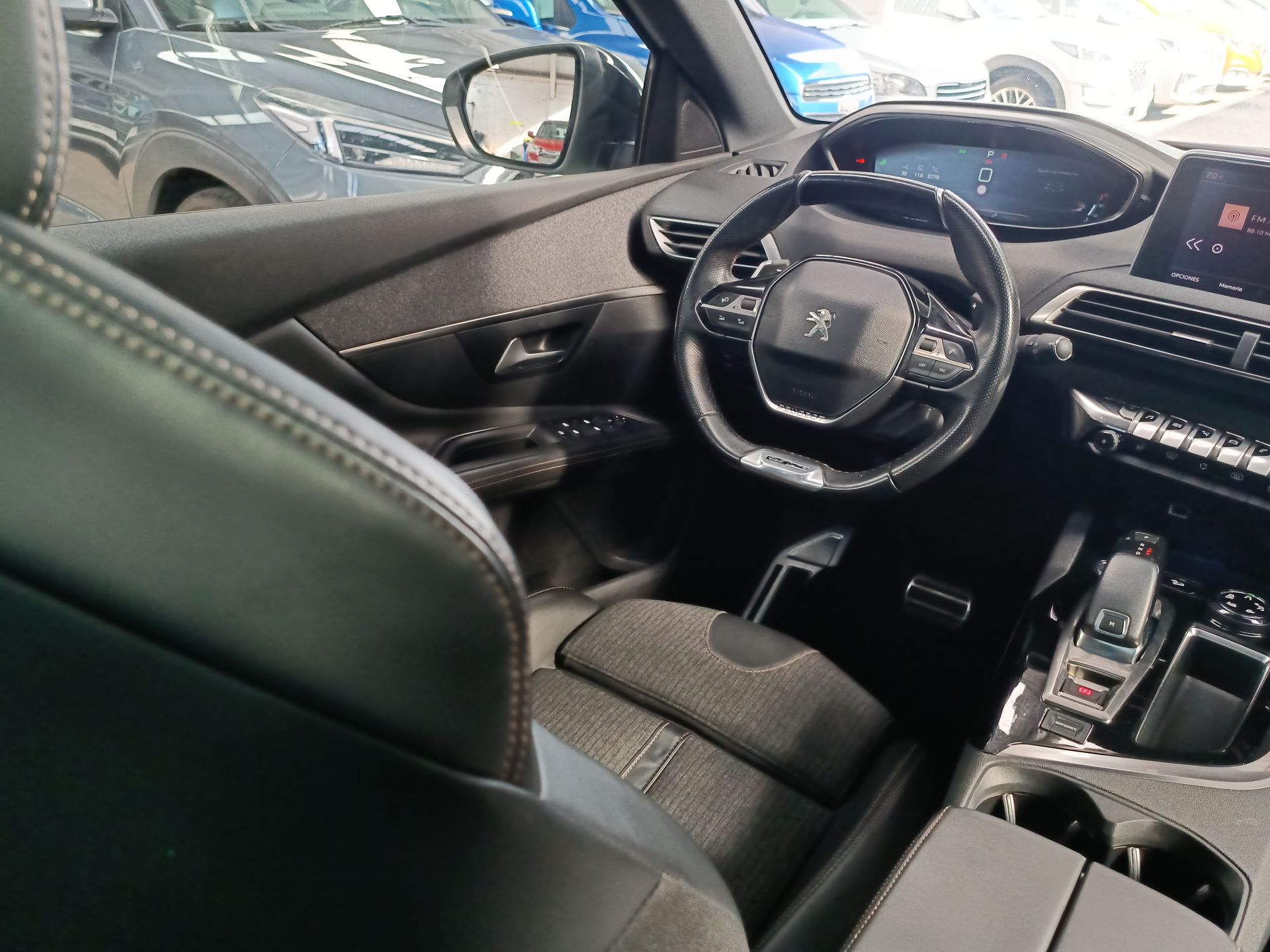 PEUGEOT - 16