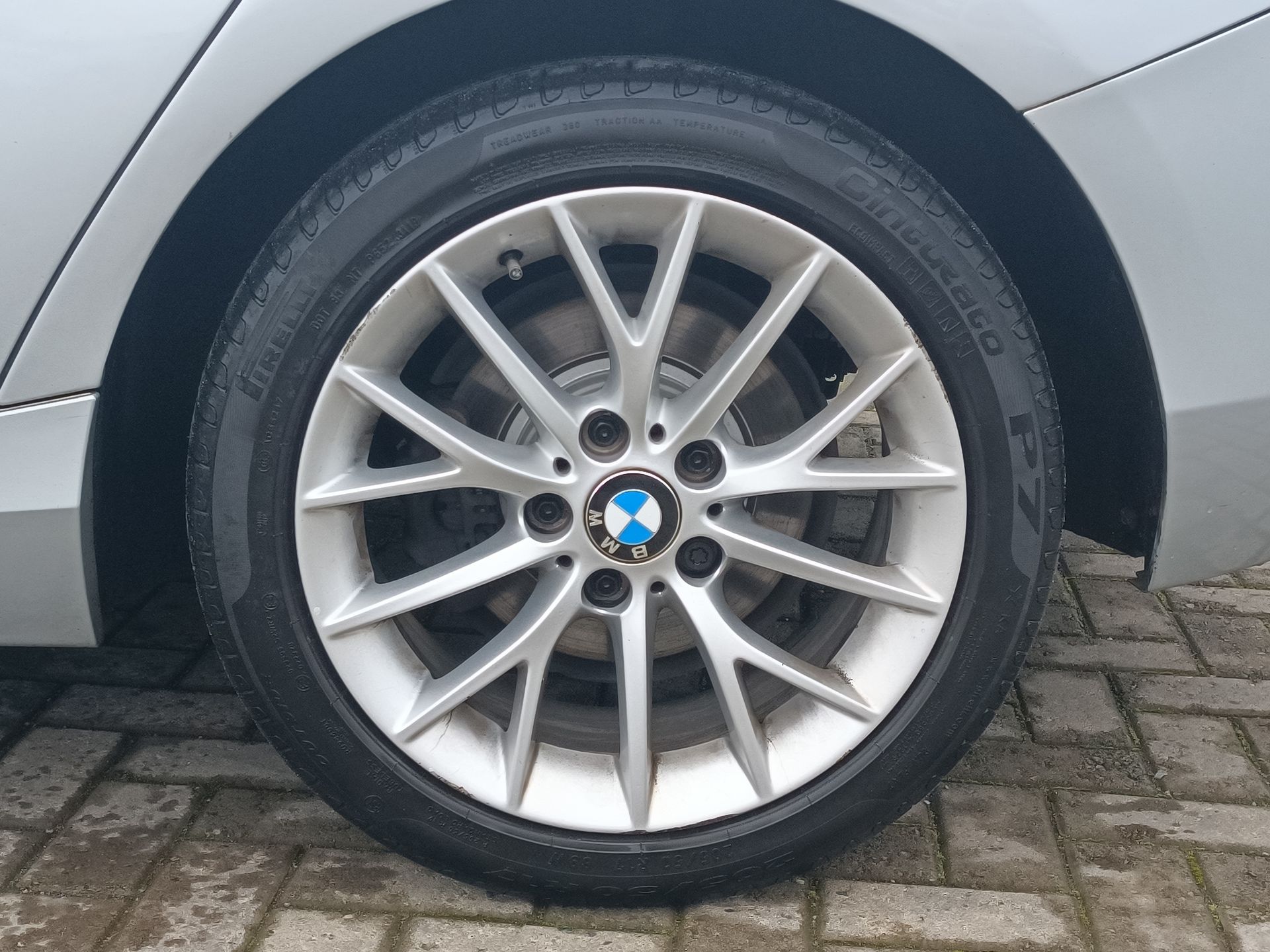 BMW - 17