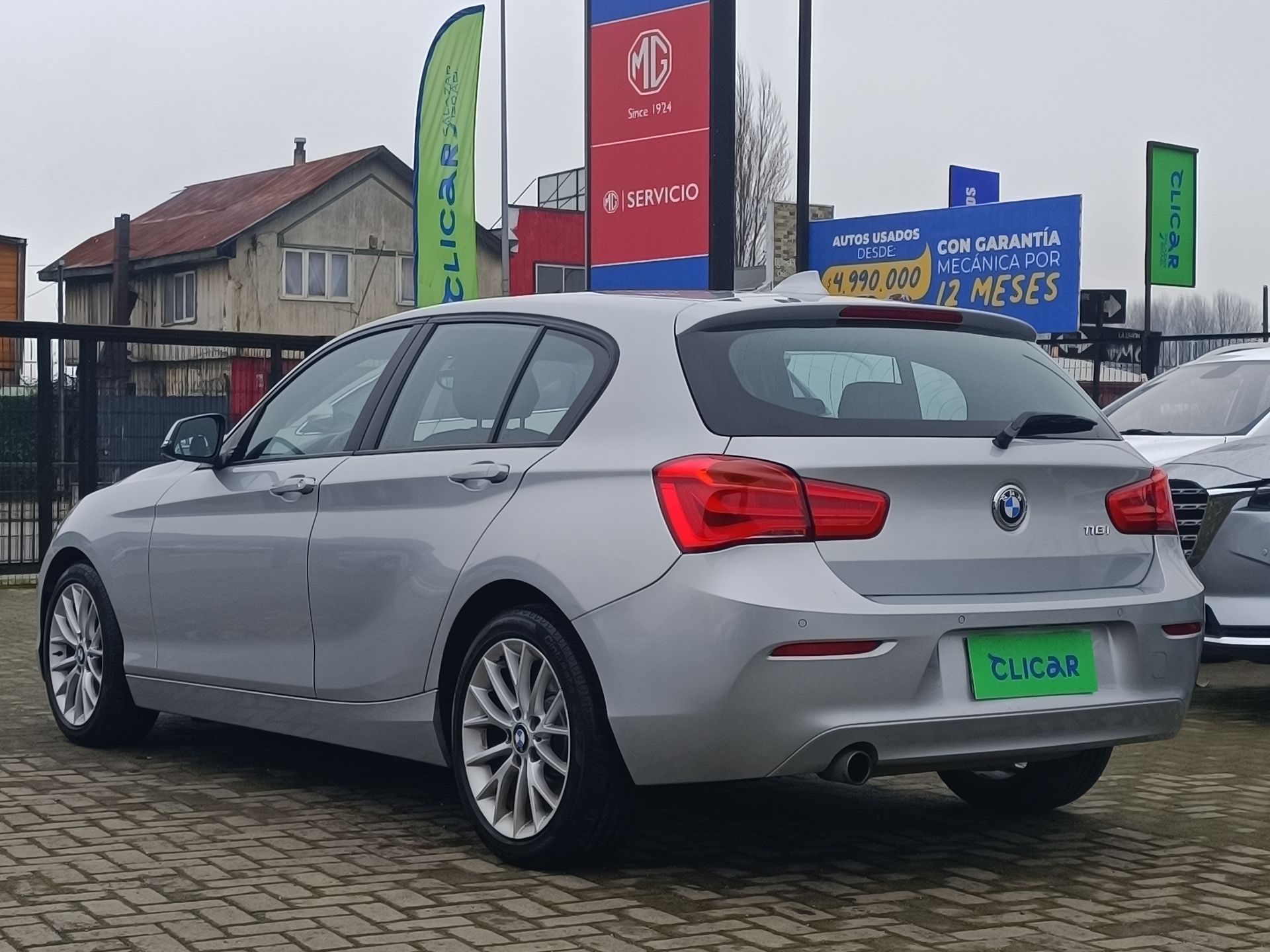 BMW - 5