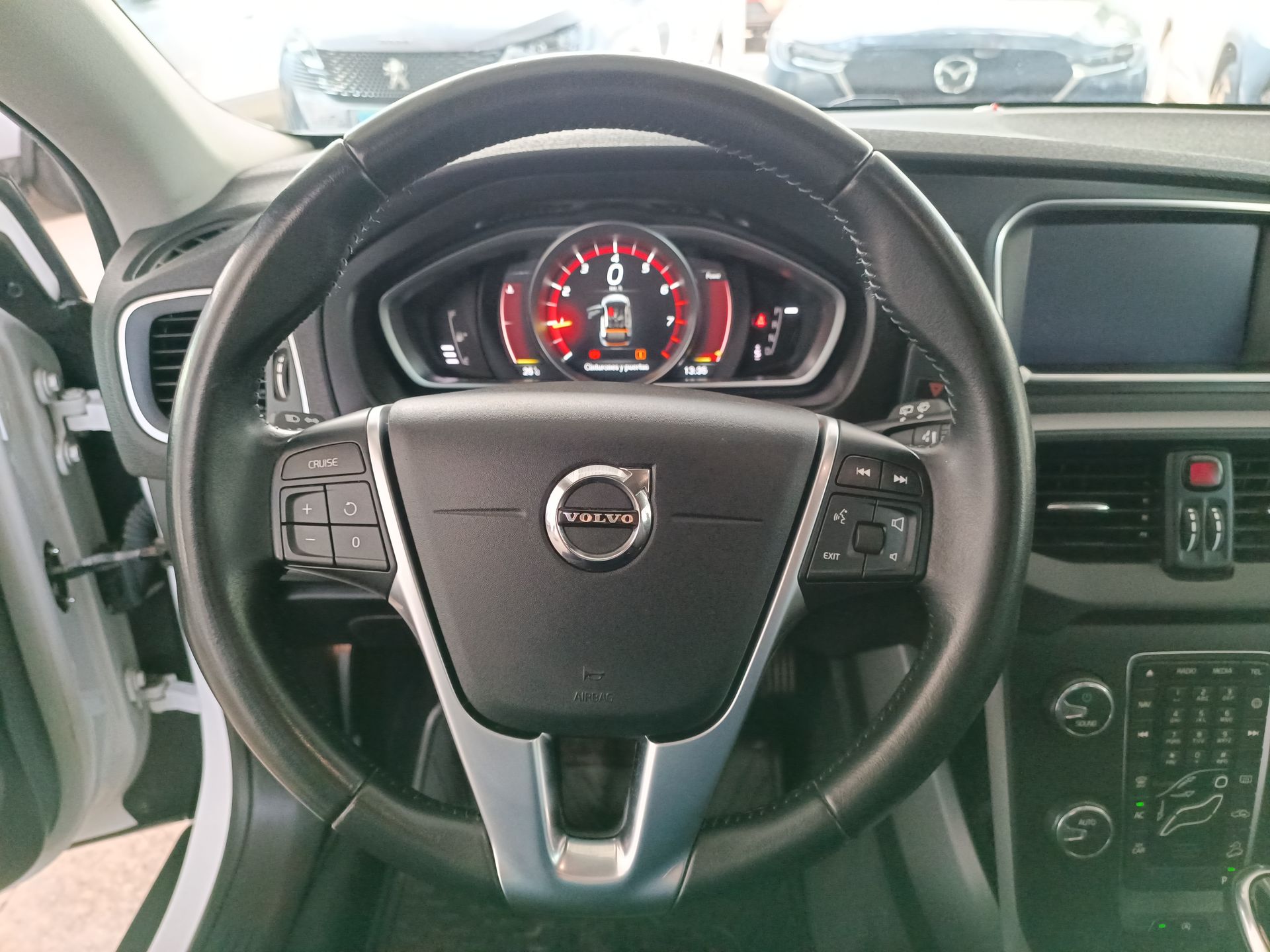 VOLVO - 21