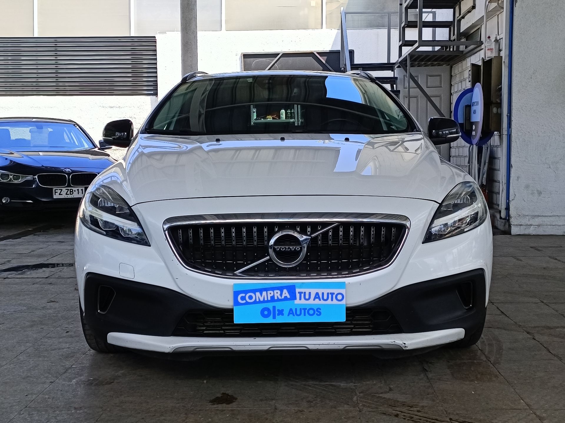 VOLVO - 2