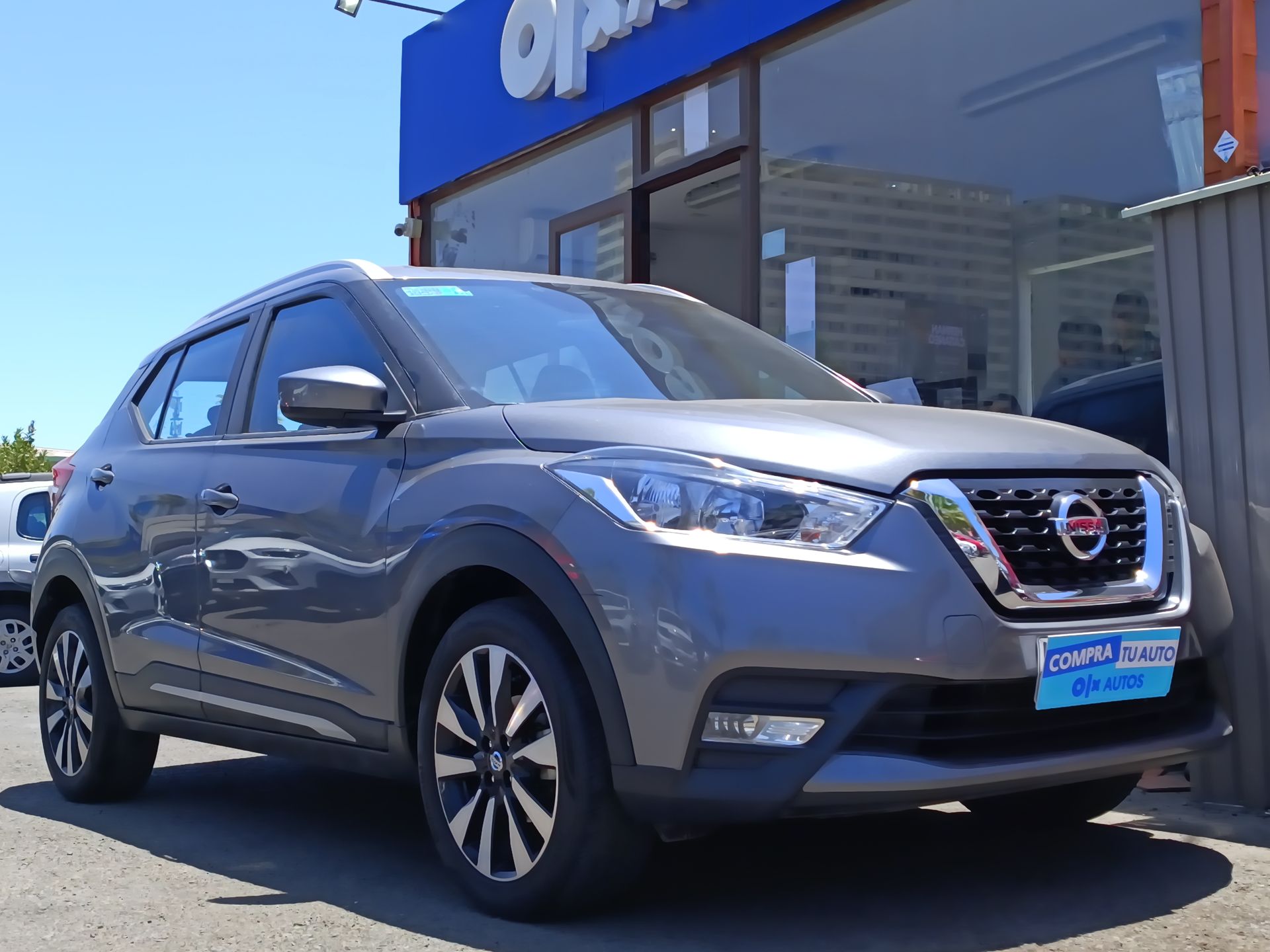 NISSAN KICKS