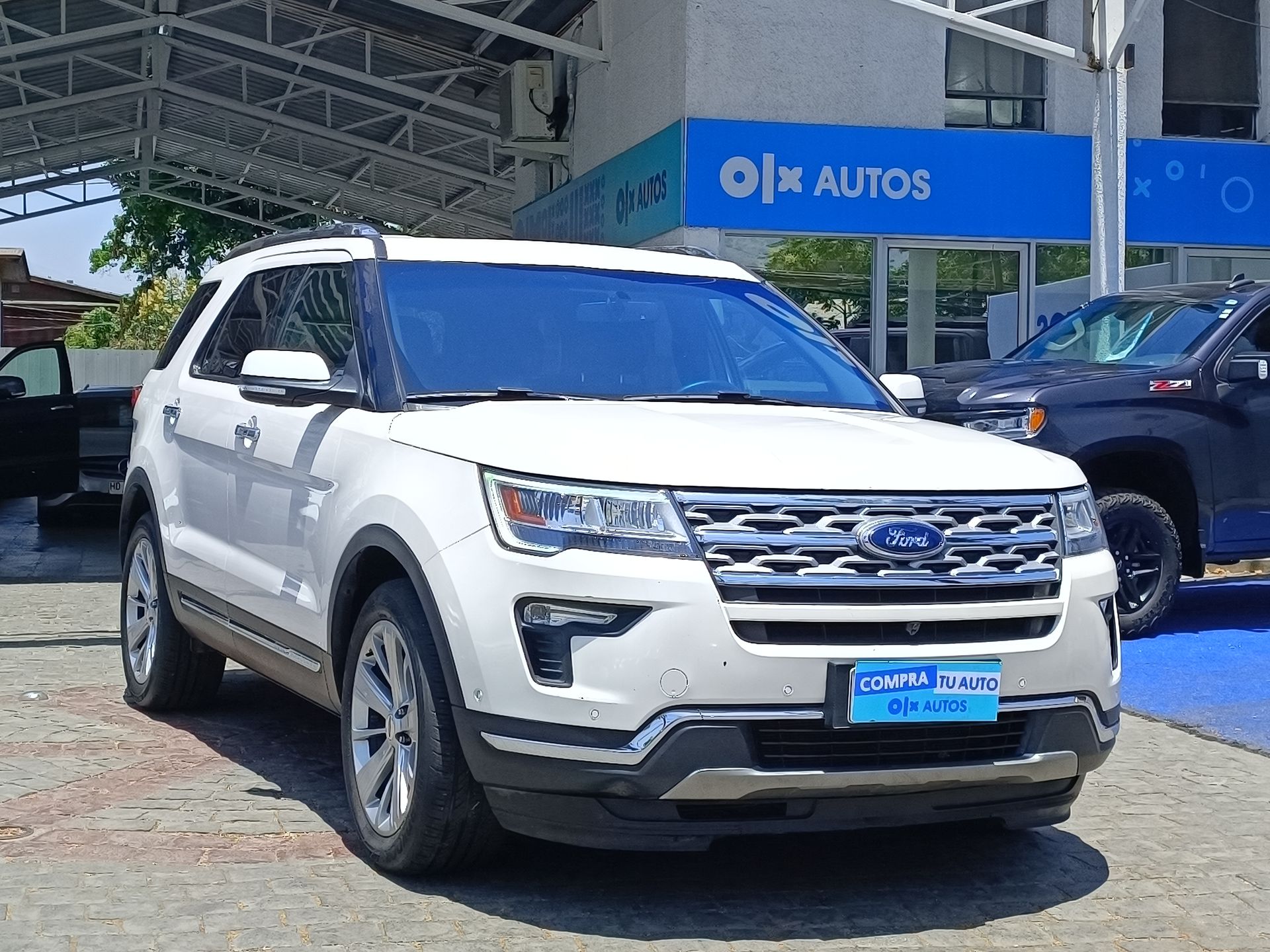 FORD EXPLORER