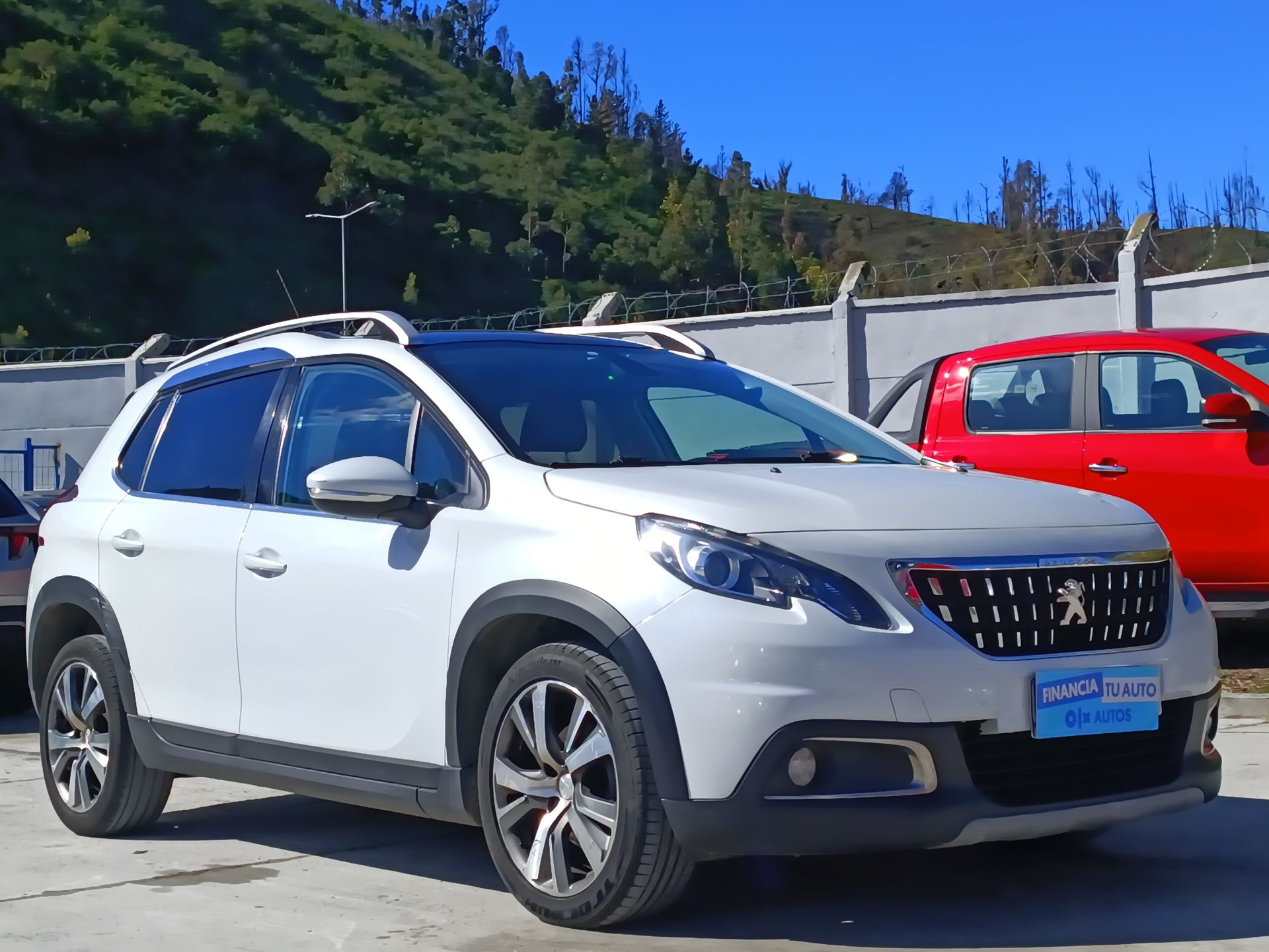 PEUGEOT 2008