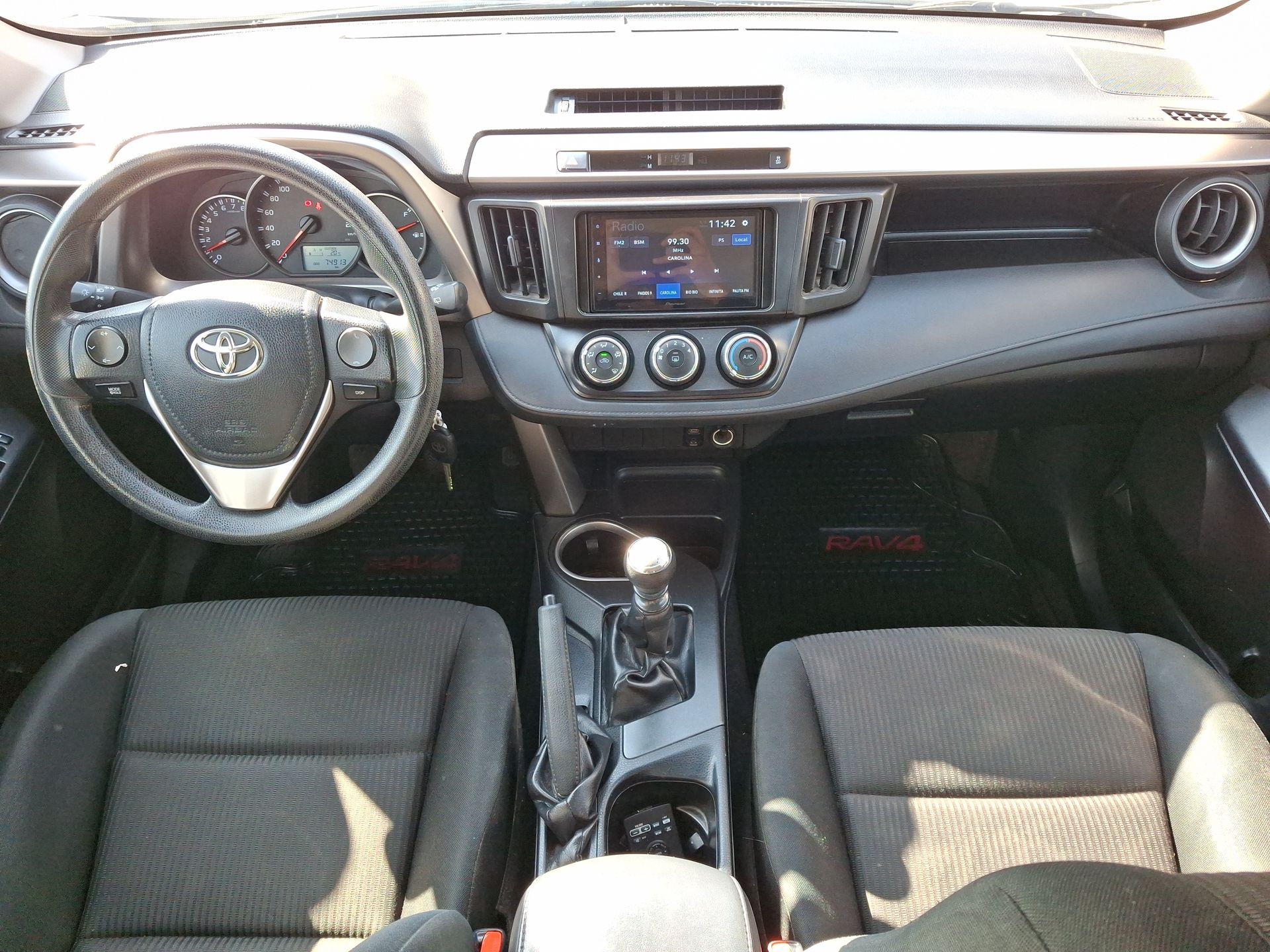 TOYOTA - 27