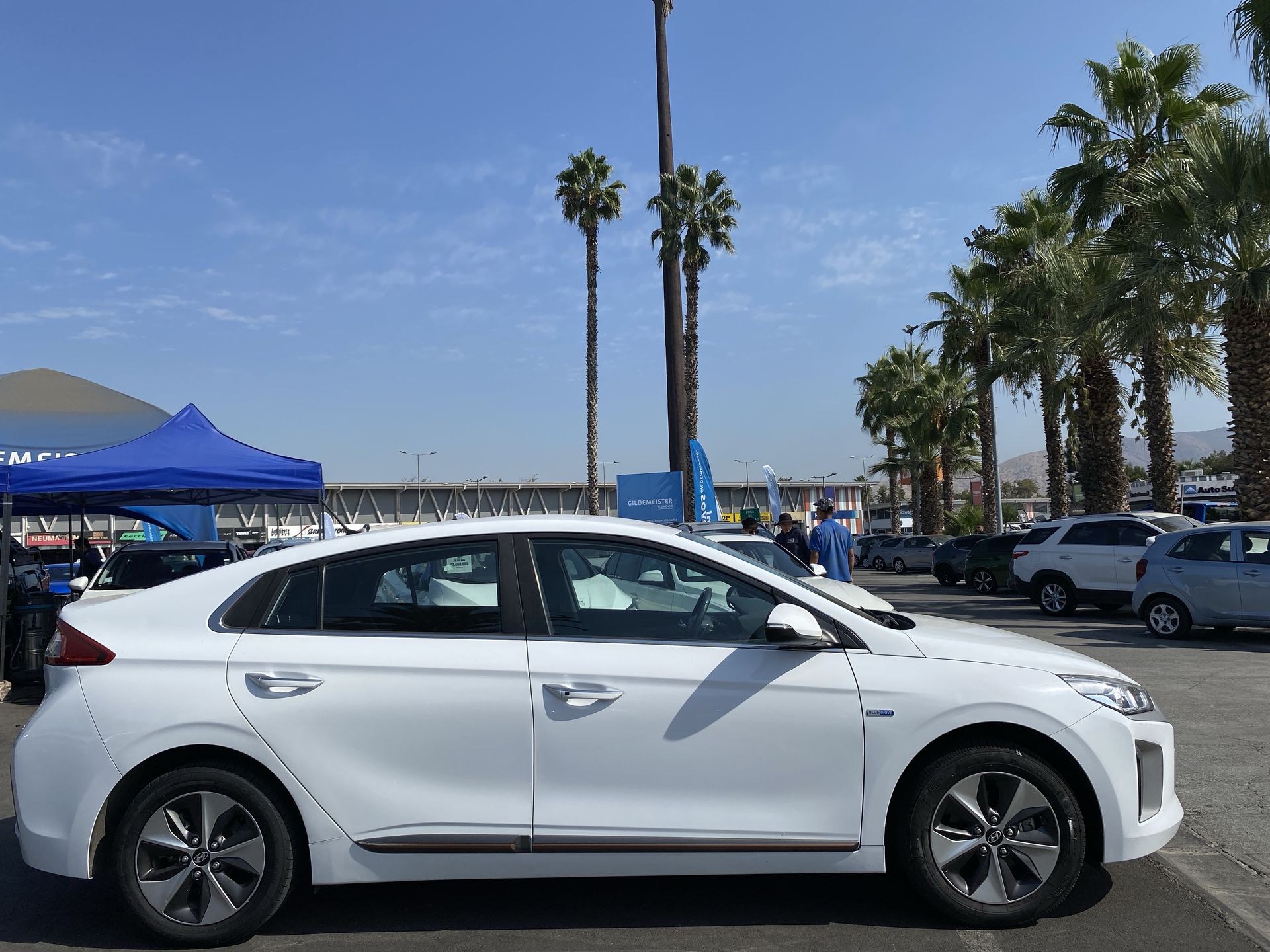 HYUNDAI - 8