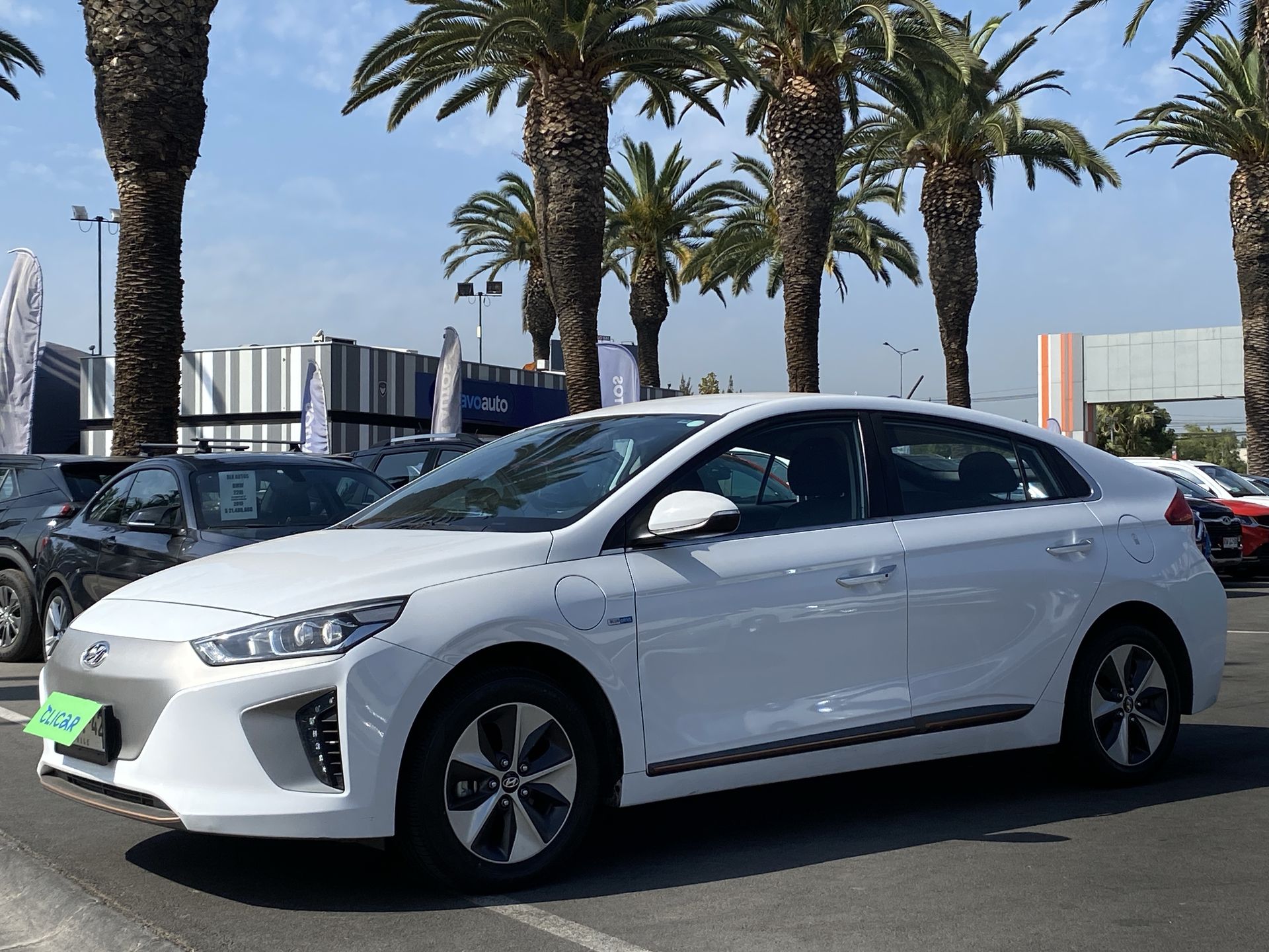 HYUNDAI - 3