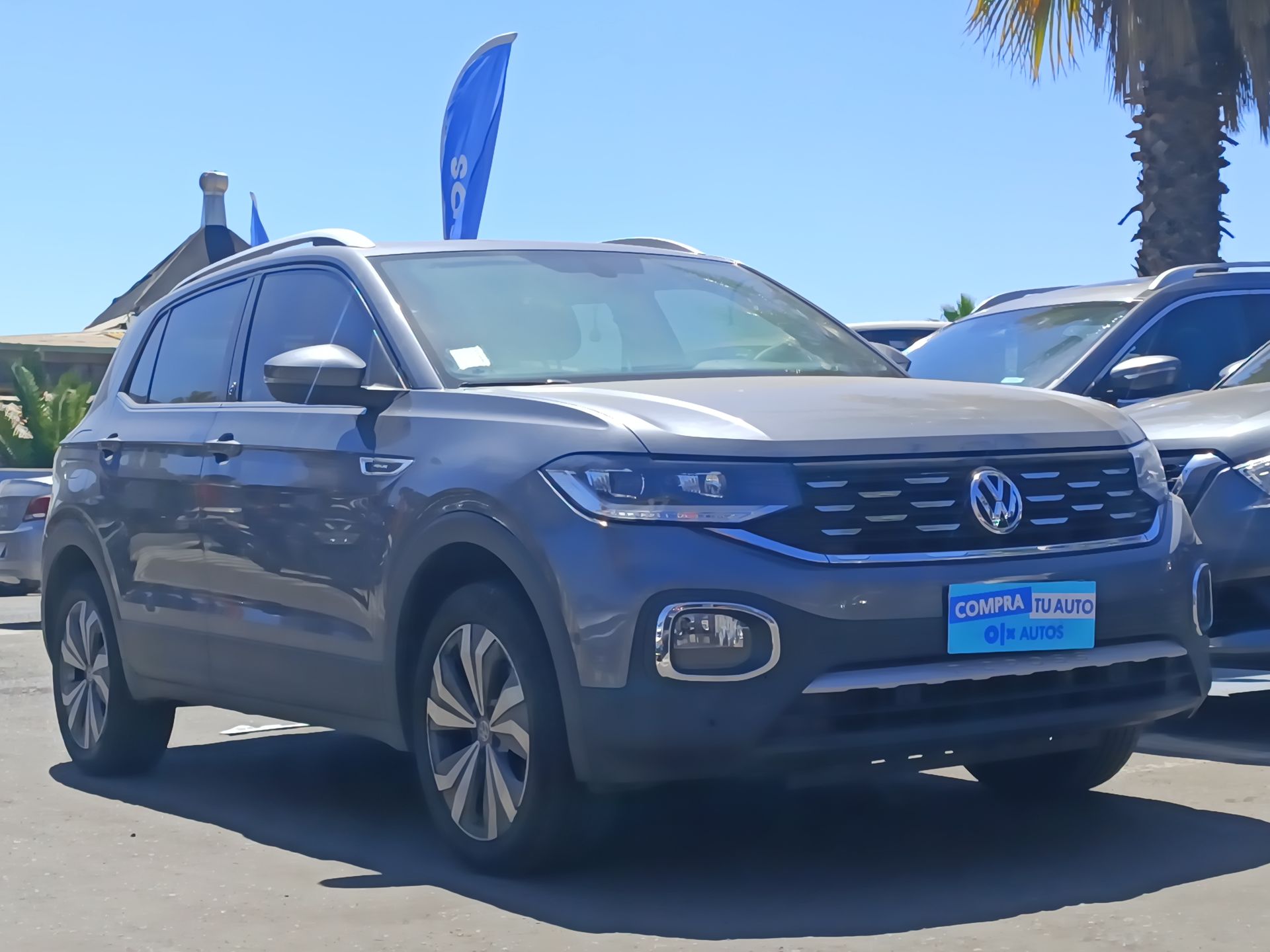 VOLKSWAGEN T-CROSS