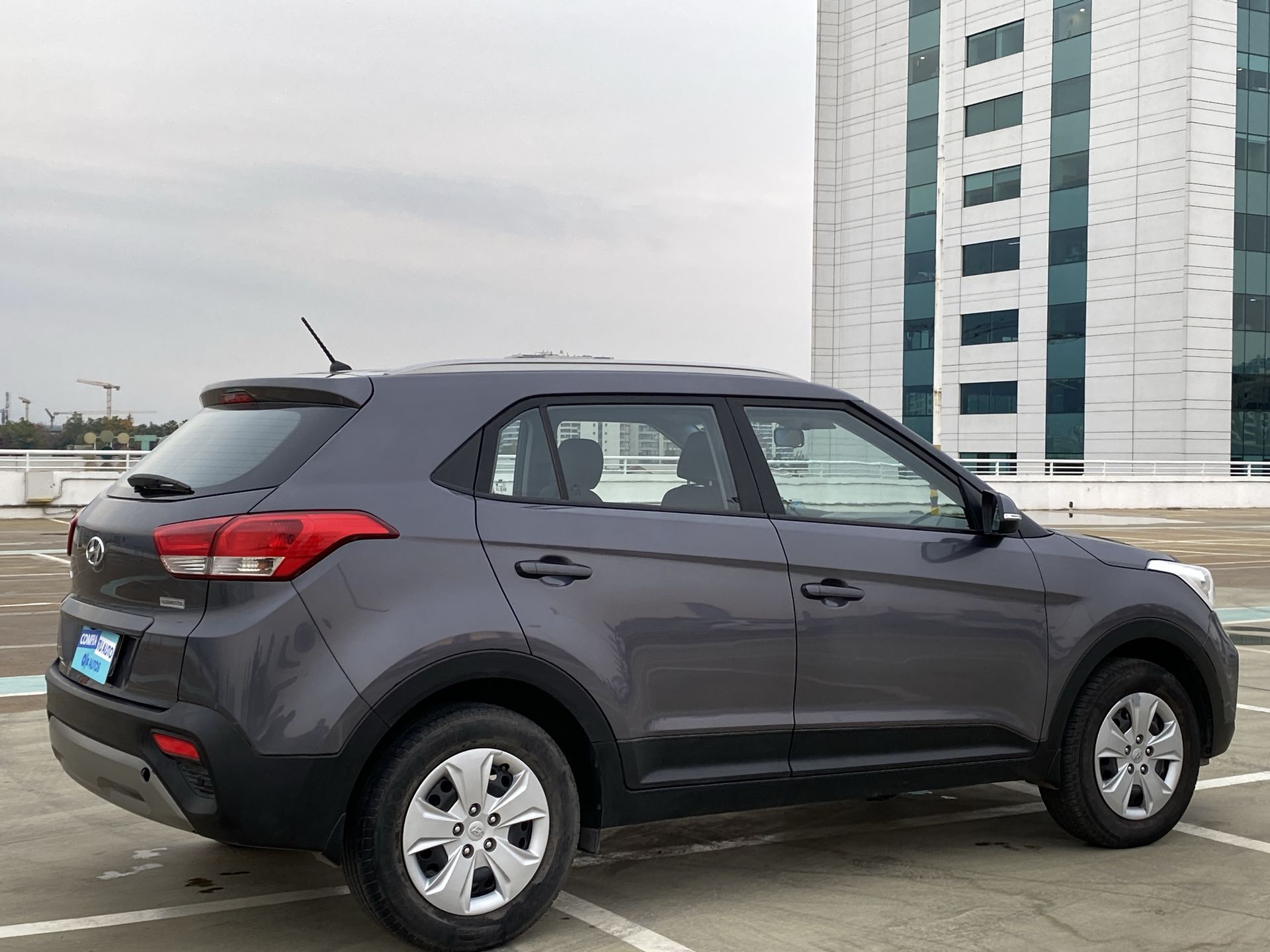 HYUNDAI - 7