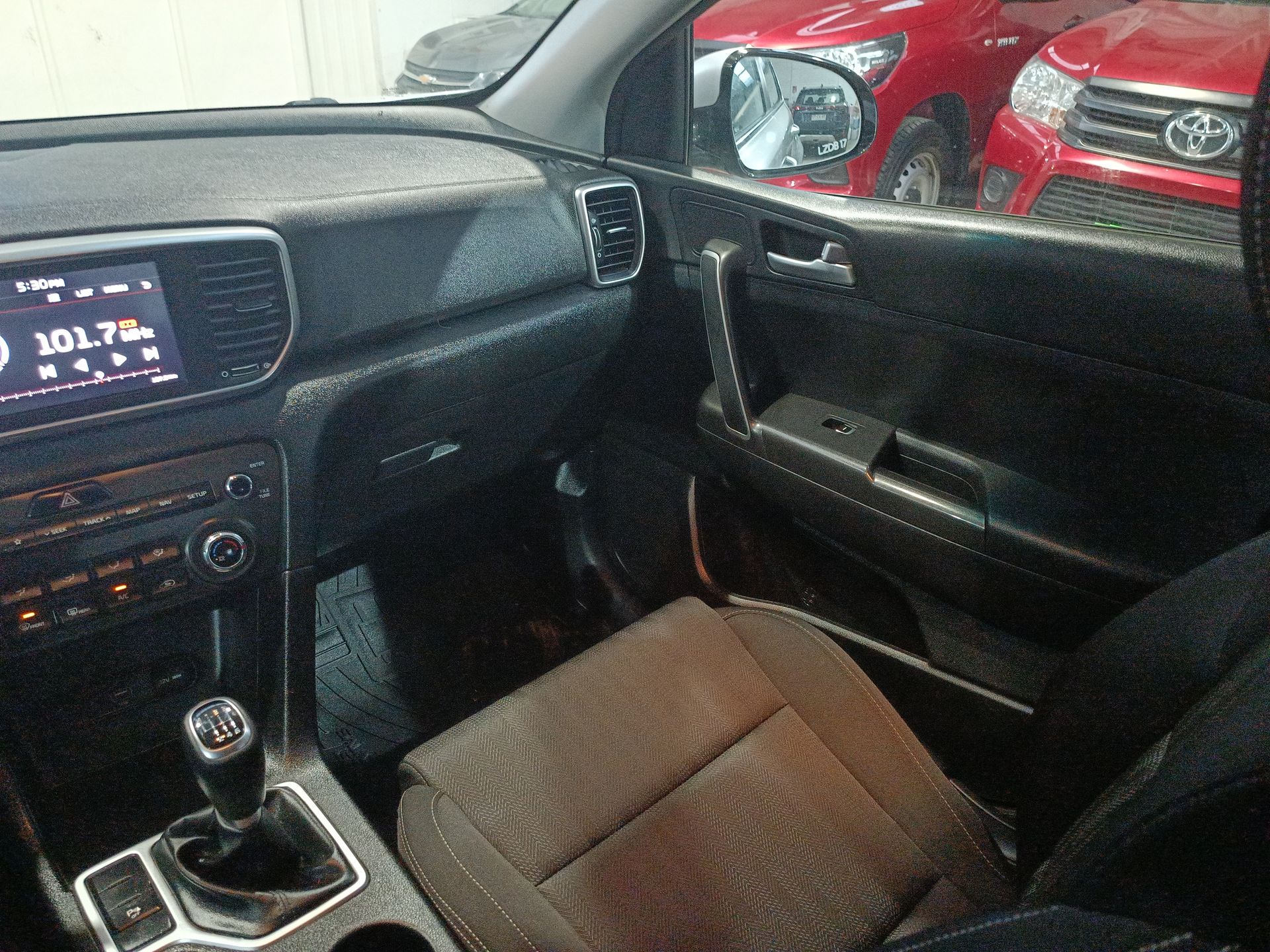 KIA - 10