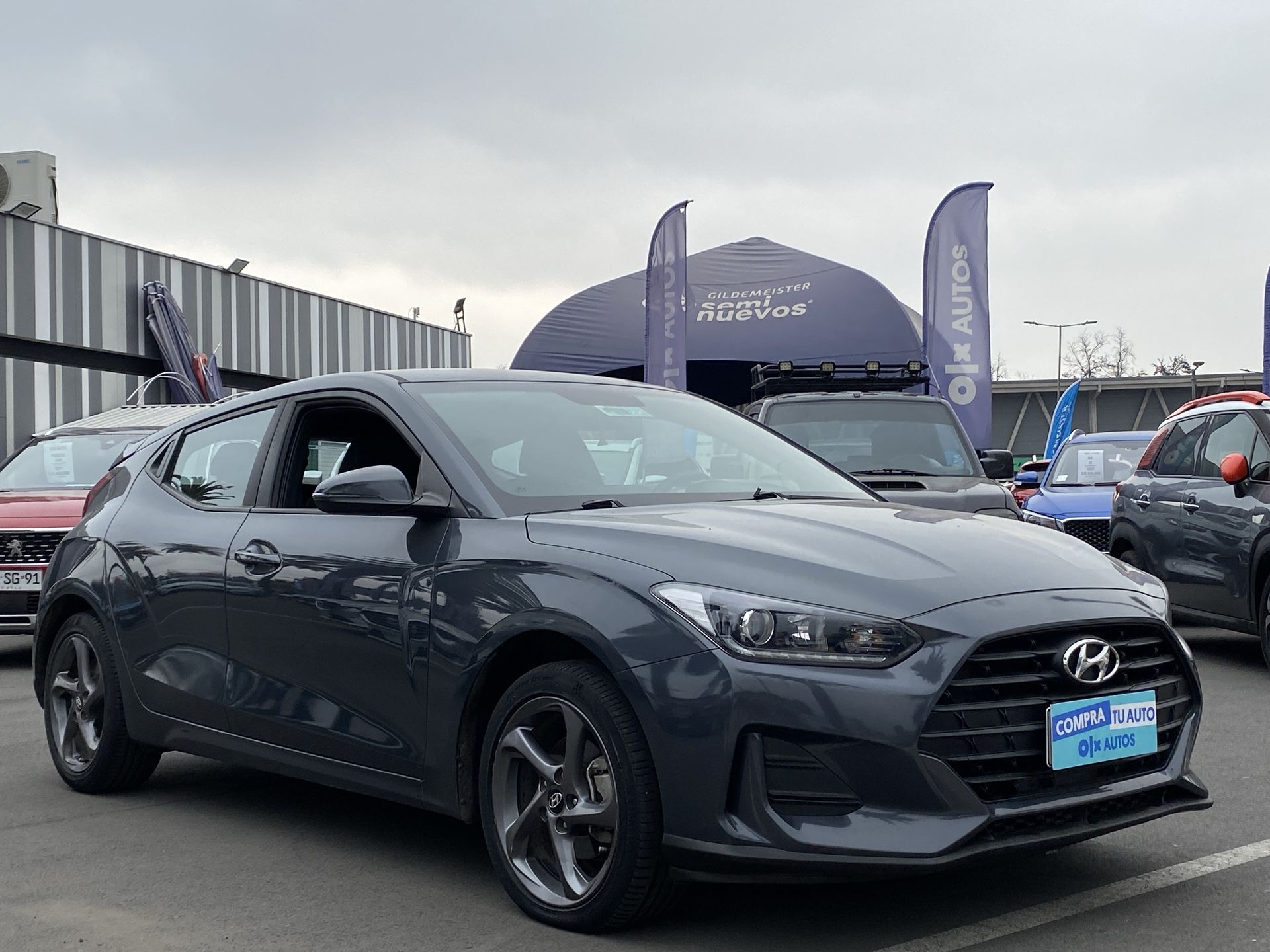 HYUNDAI VELOSTER