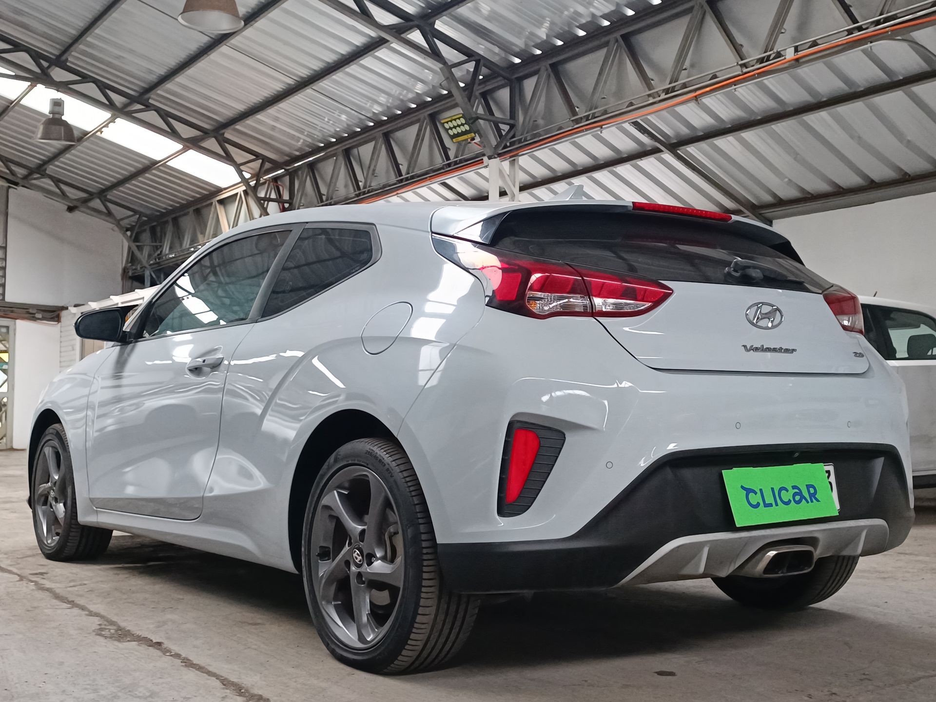HYUNDAI - 5