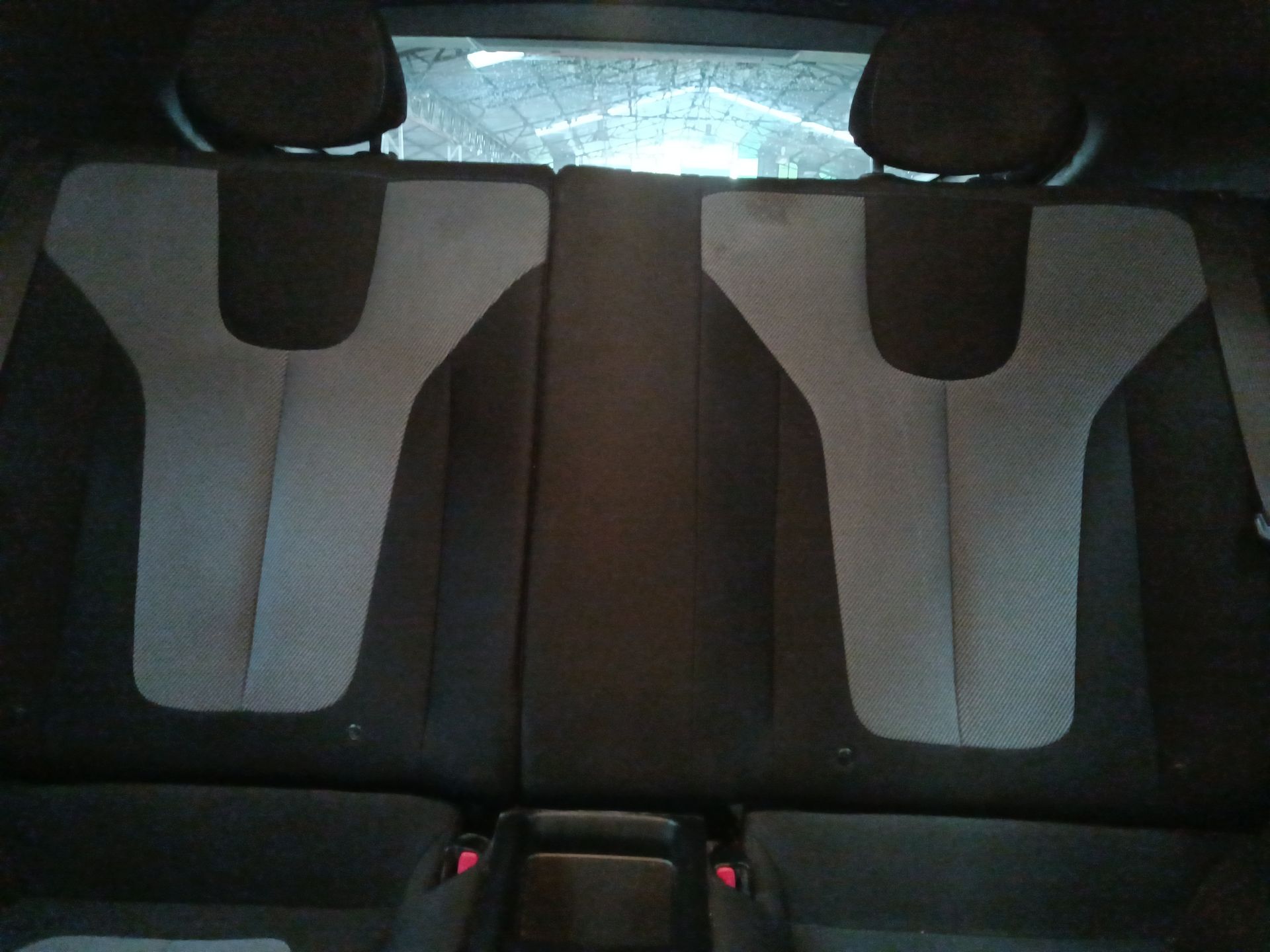 HYUNDAI - 13
