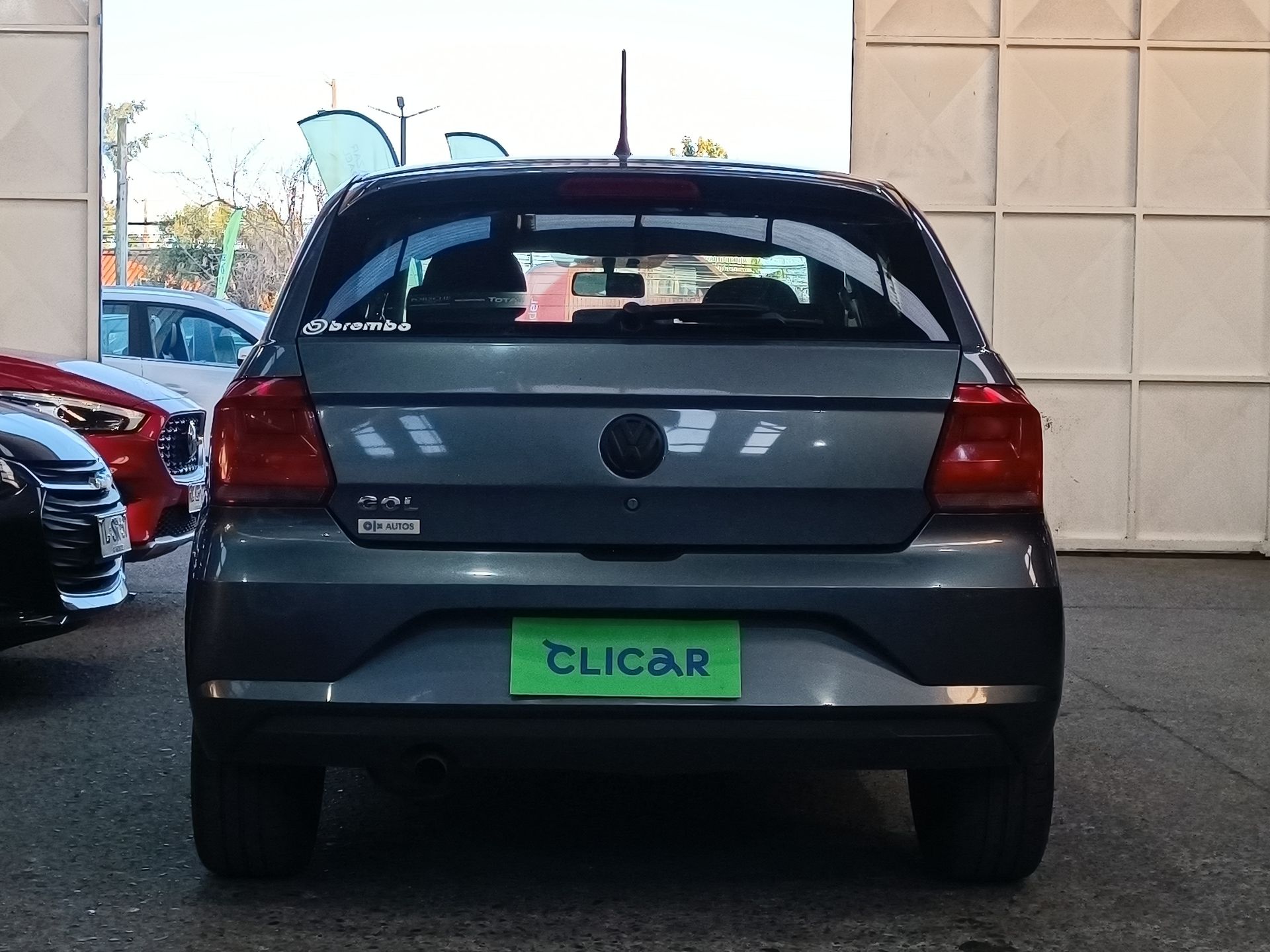 VOLKSWAGEN - 6