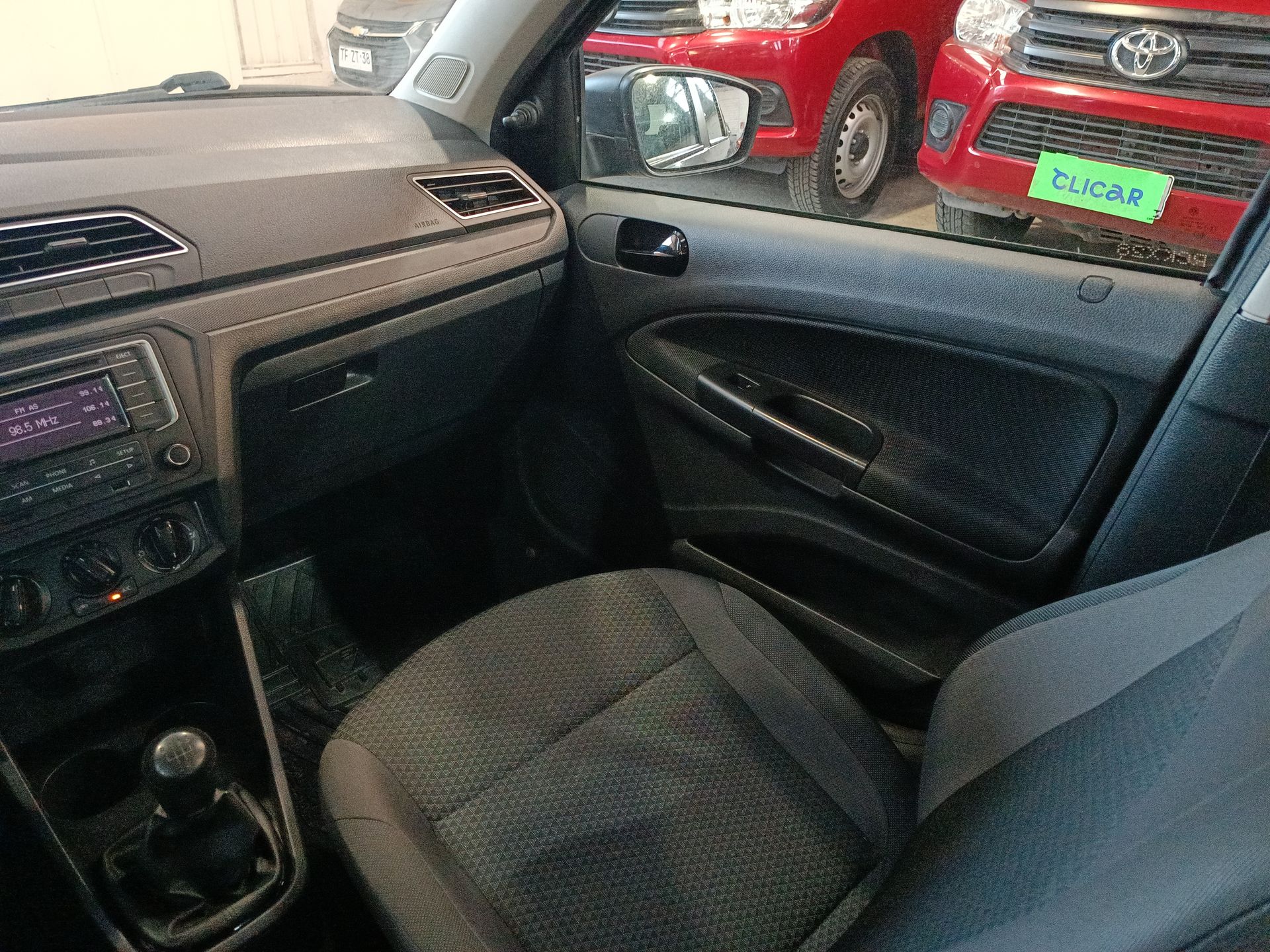 VOLKSWAGEN - 10