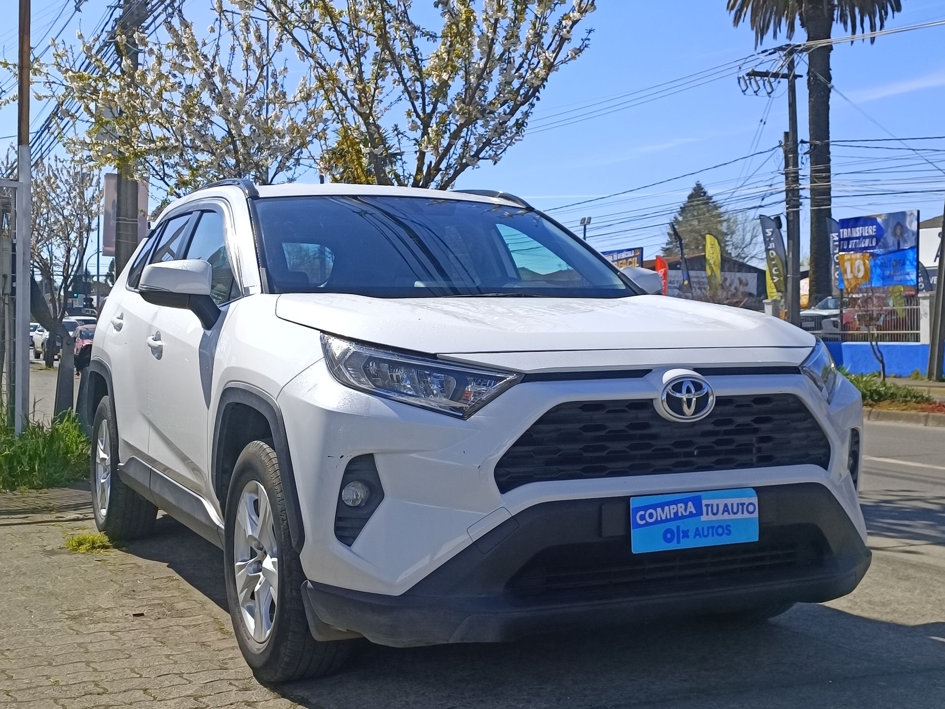 TOYOTA RAV4