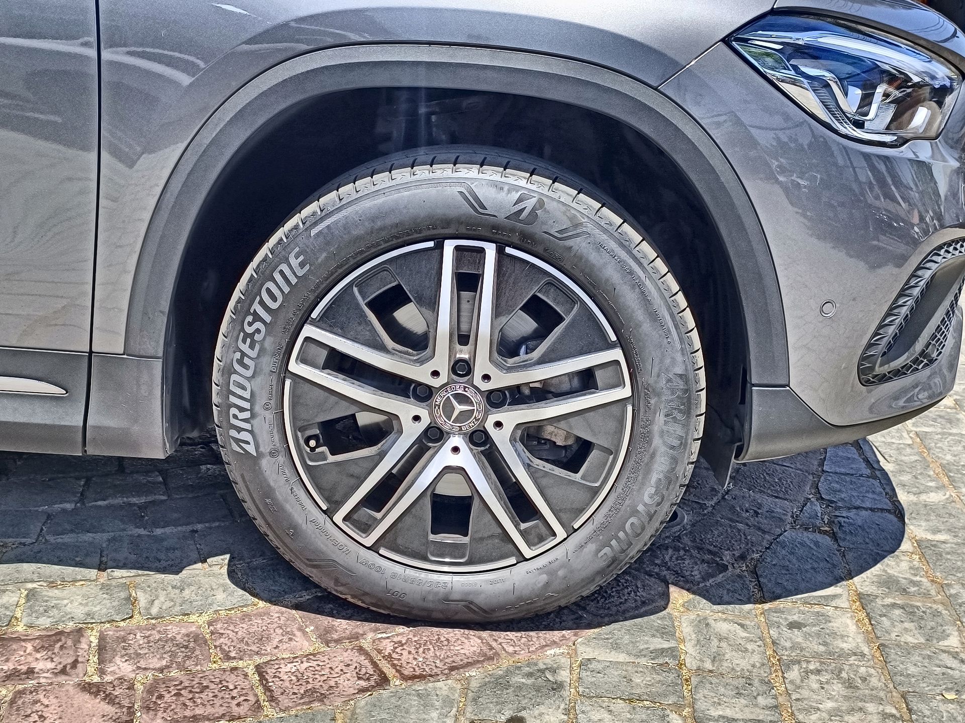 MERCEDES BENZ - 17