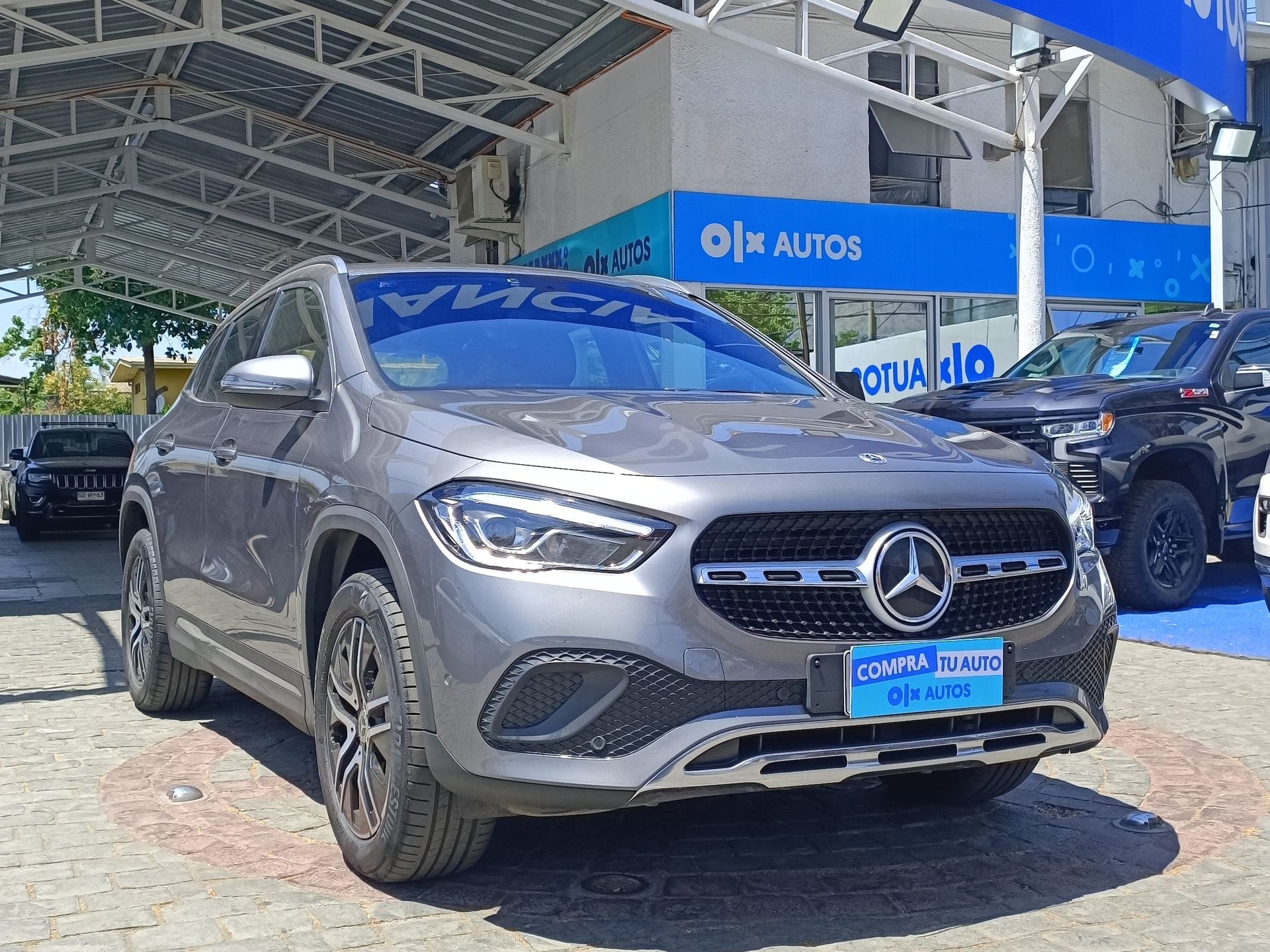 MERCEDES BENZ - 1