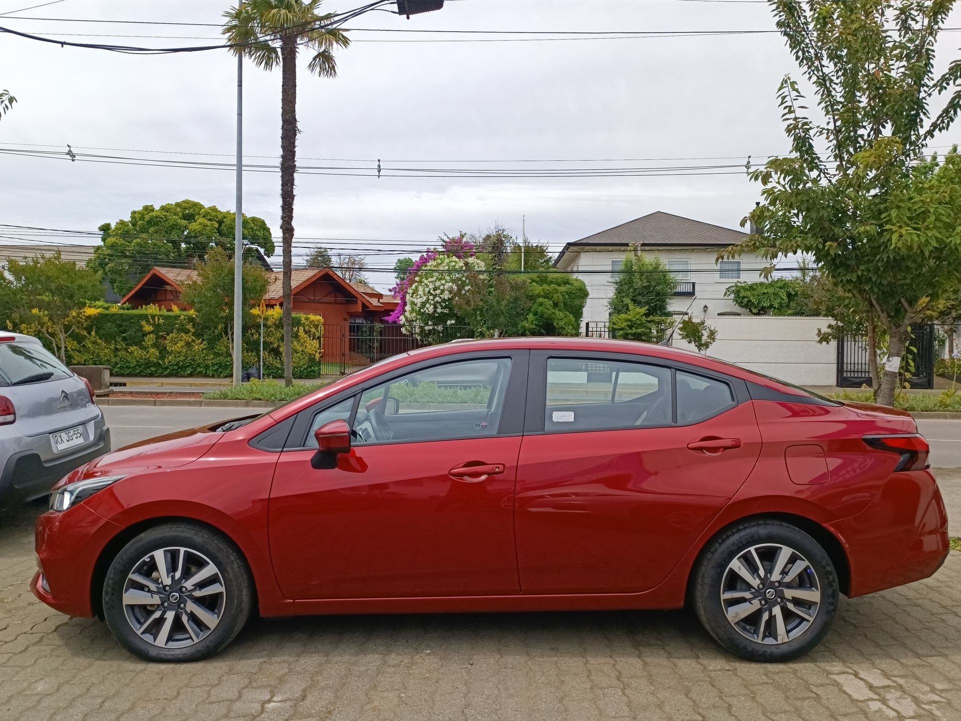 NISSAN VERSA