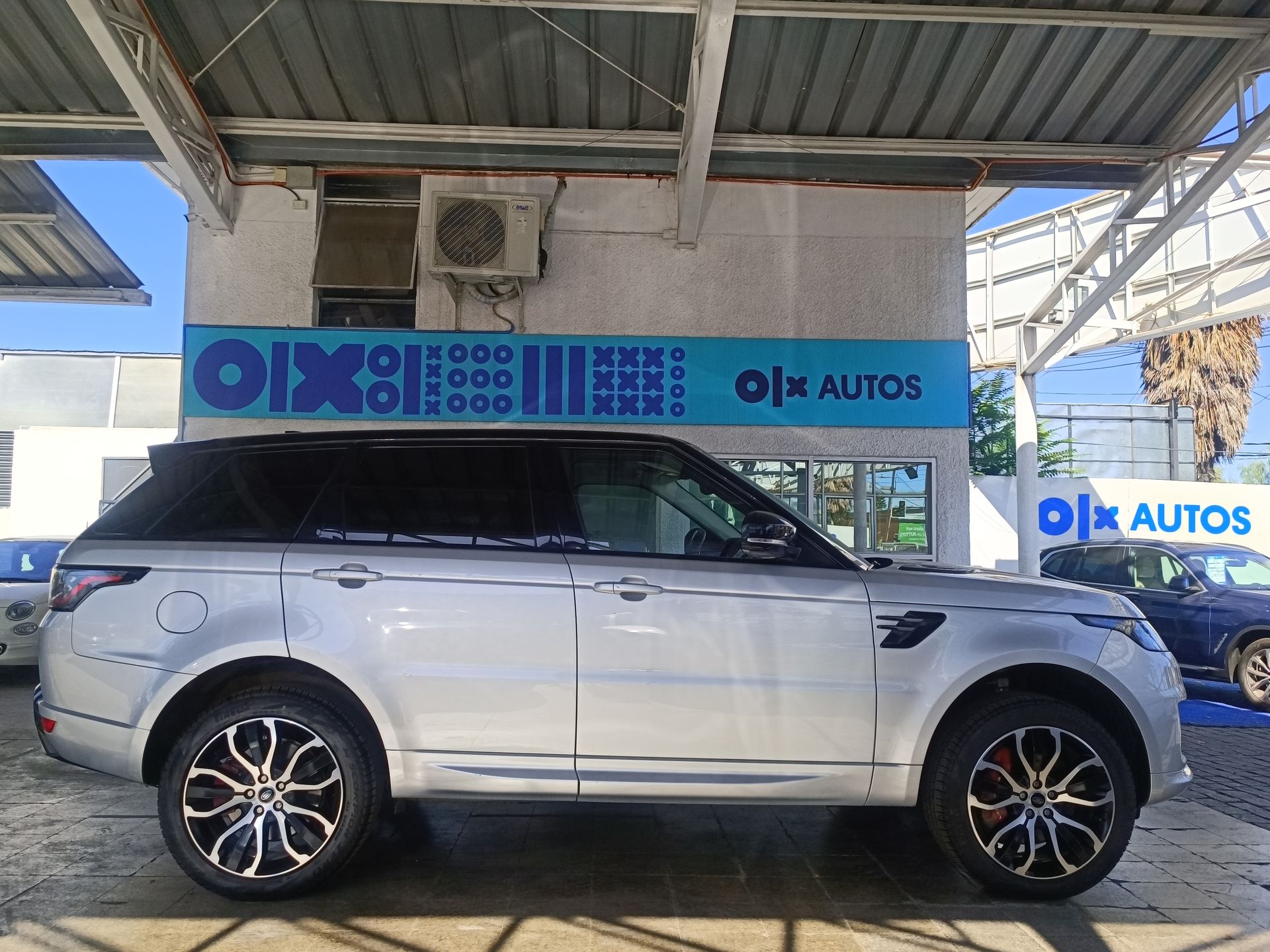 LAND ROVER - 8