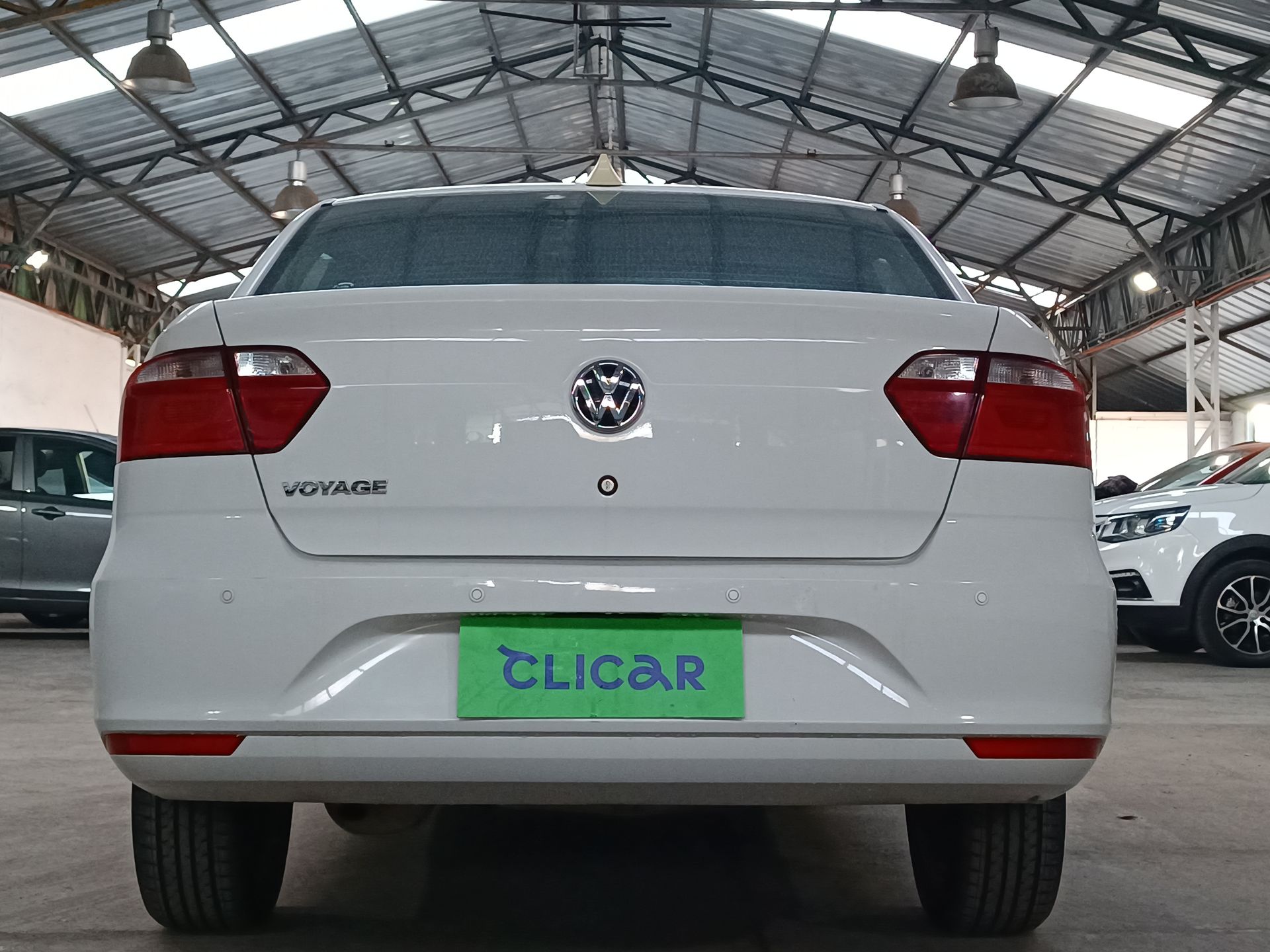 VOLKSWAGEN - 6