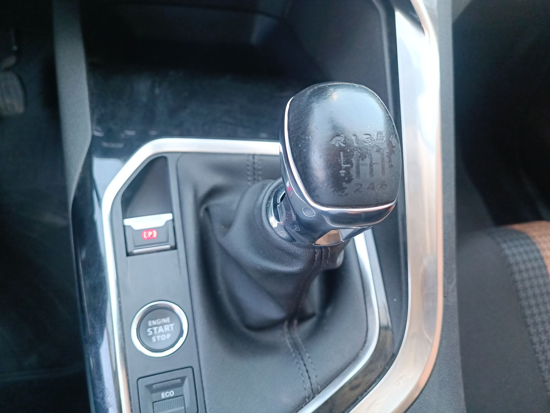 PEUGEOT - 26