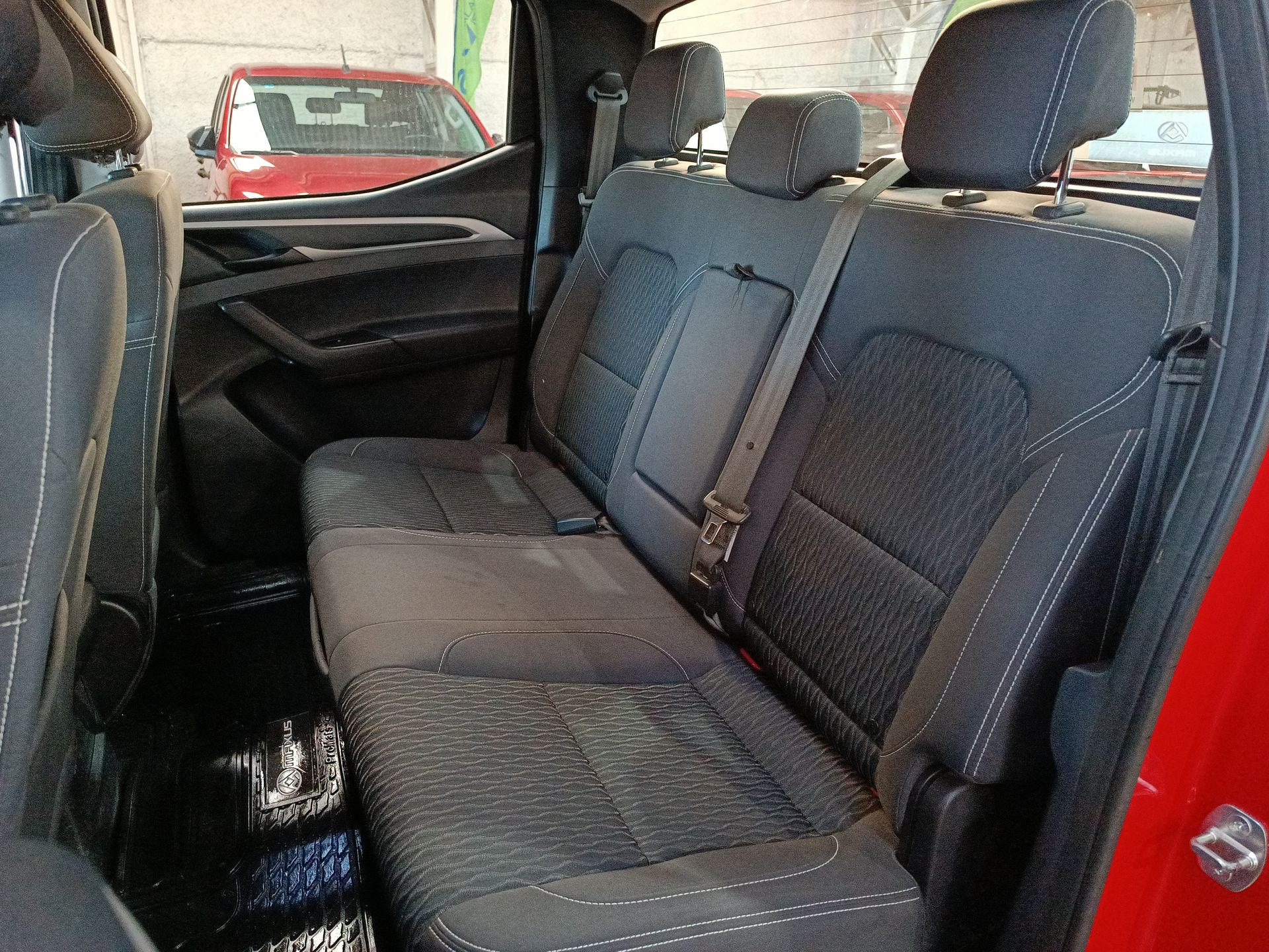 MAXUS - 28