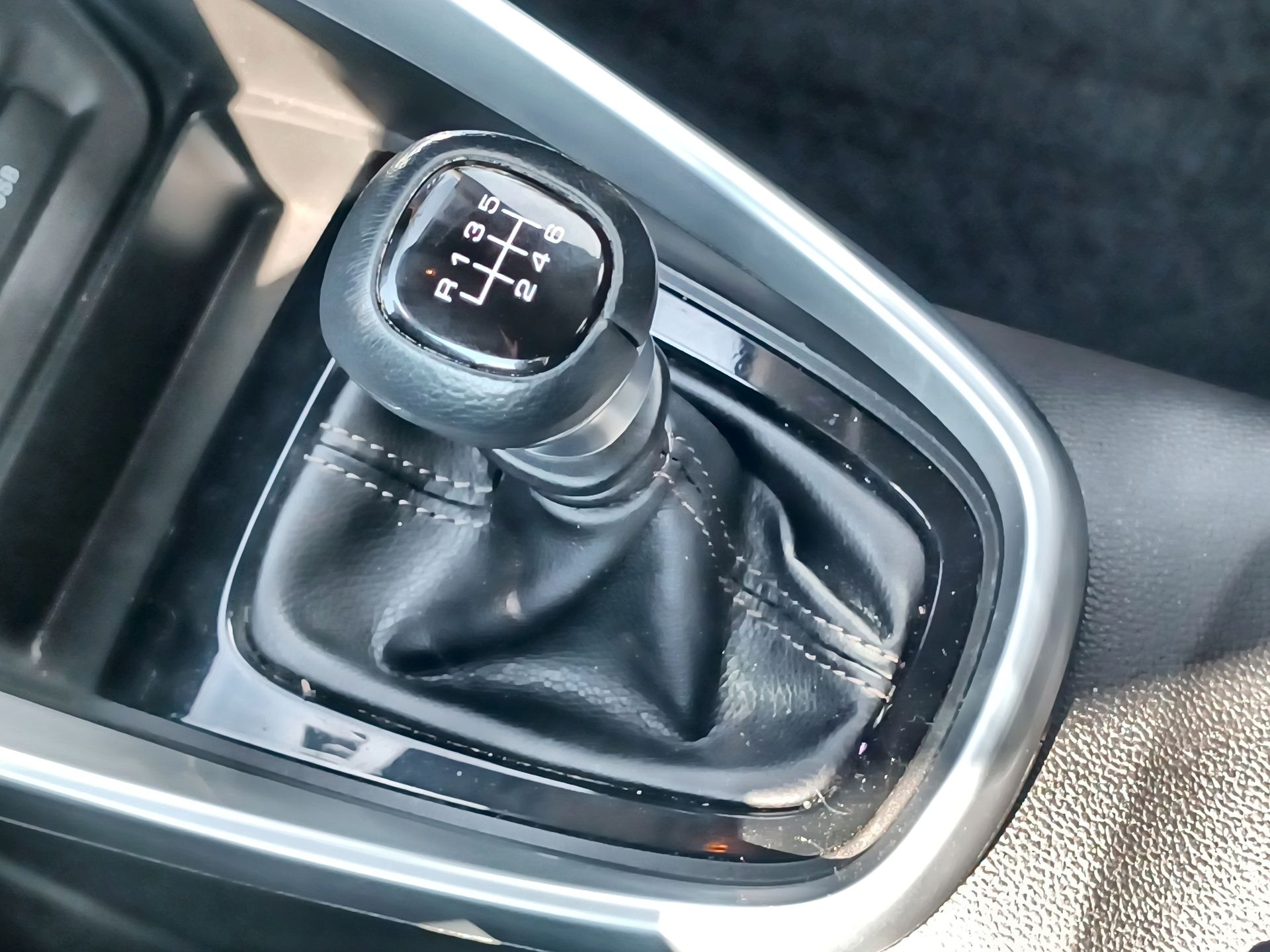 CHEVROLET - 26