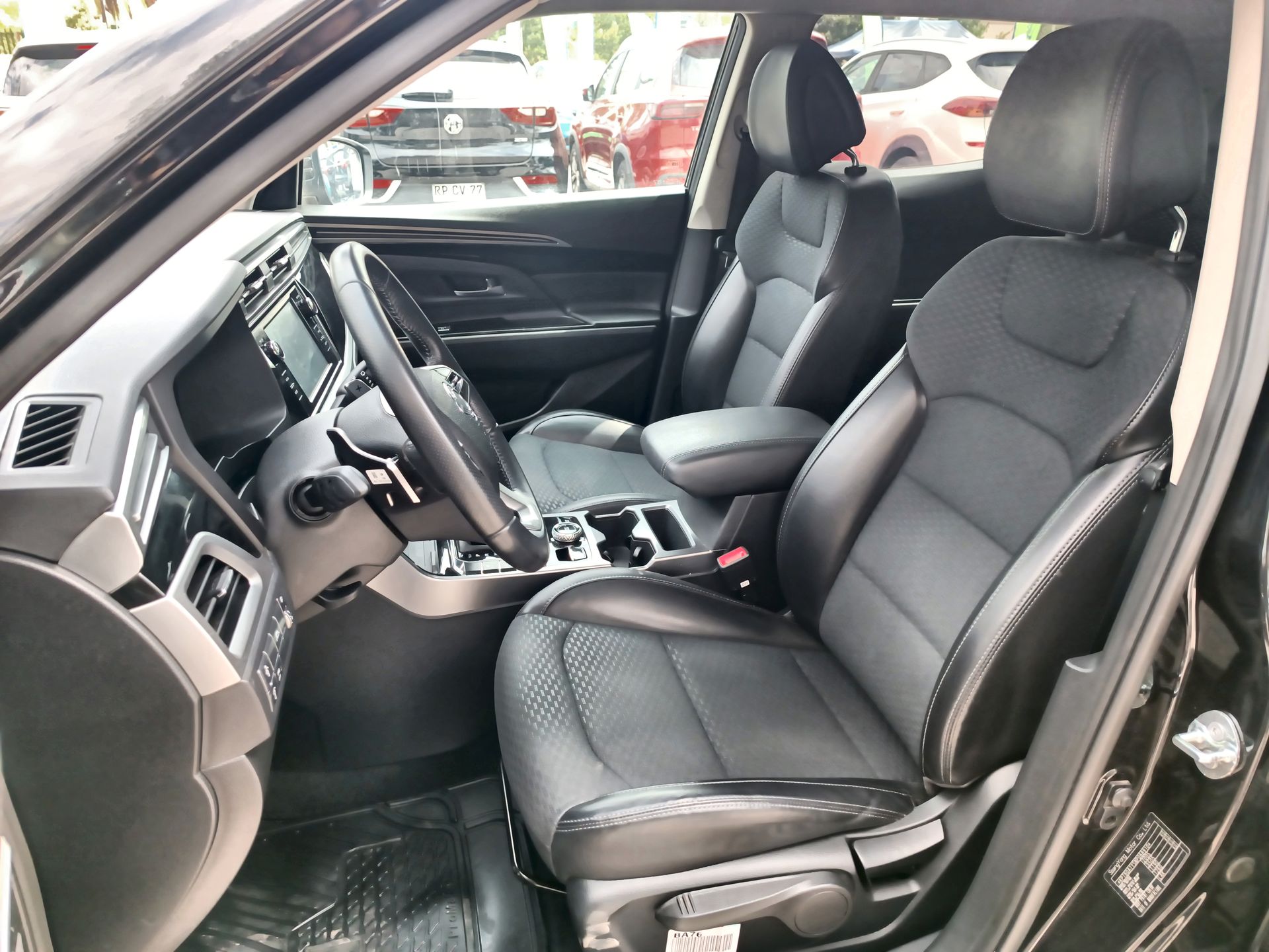 SSANGYONG - 18