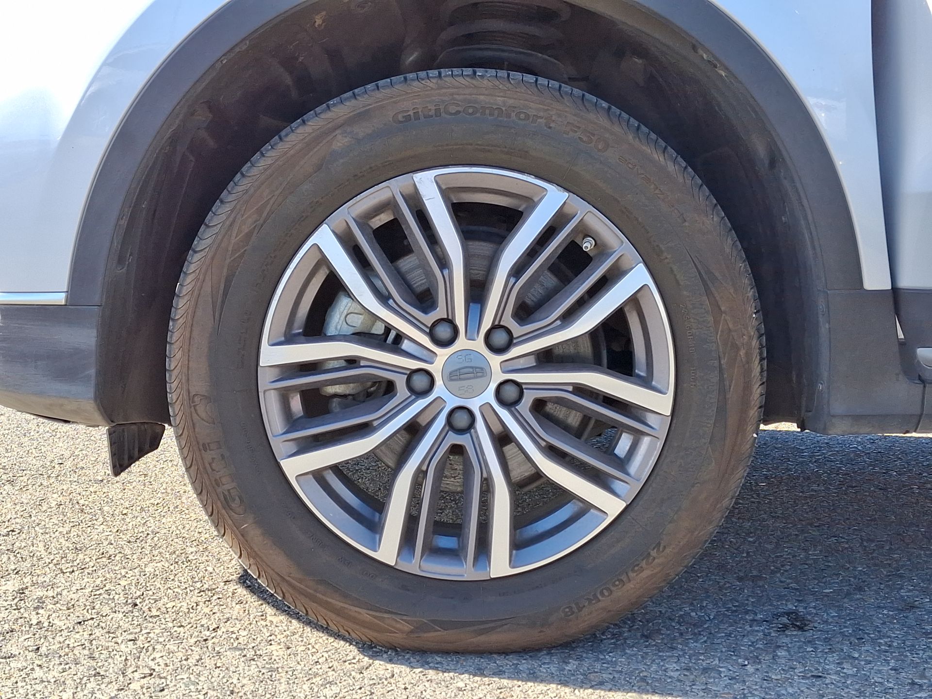 GEELY - 17
