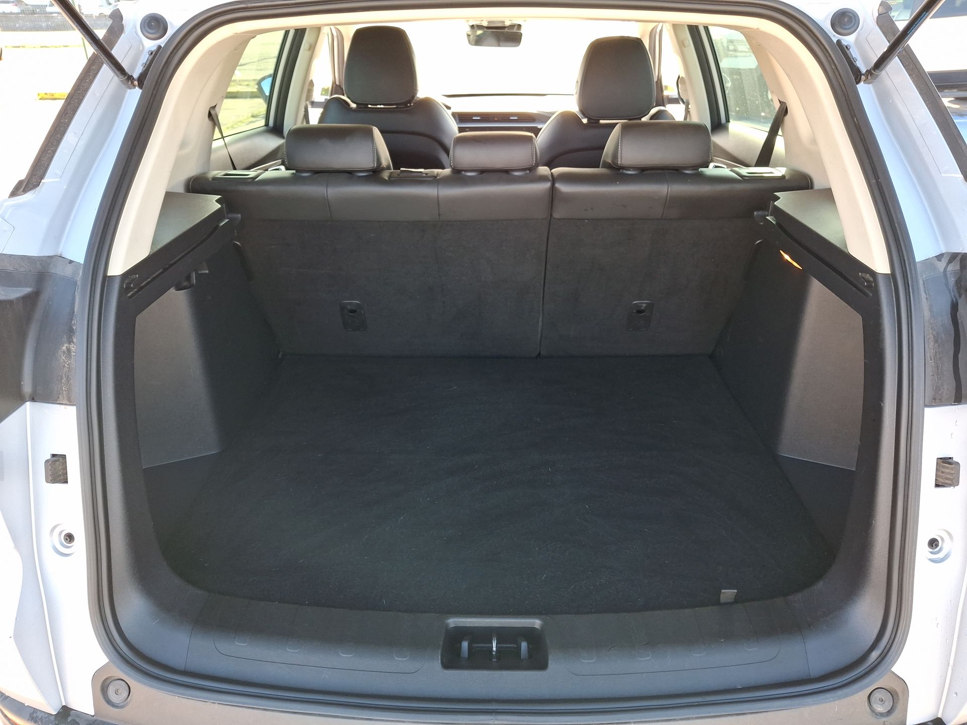 GEELY - 28