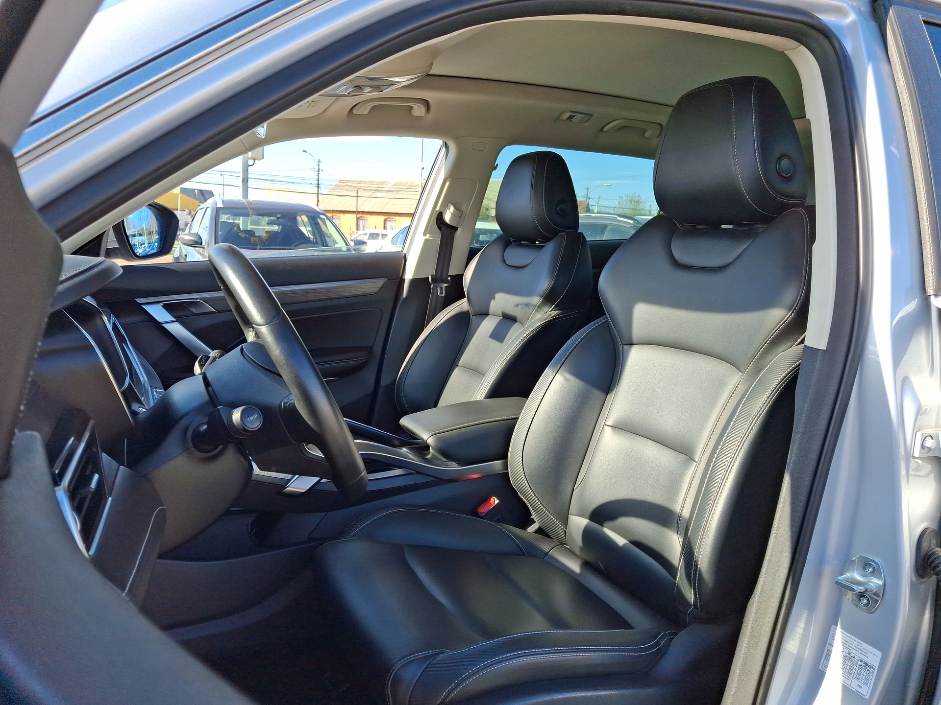 GEELY - 18