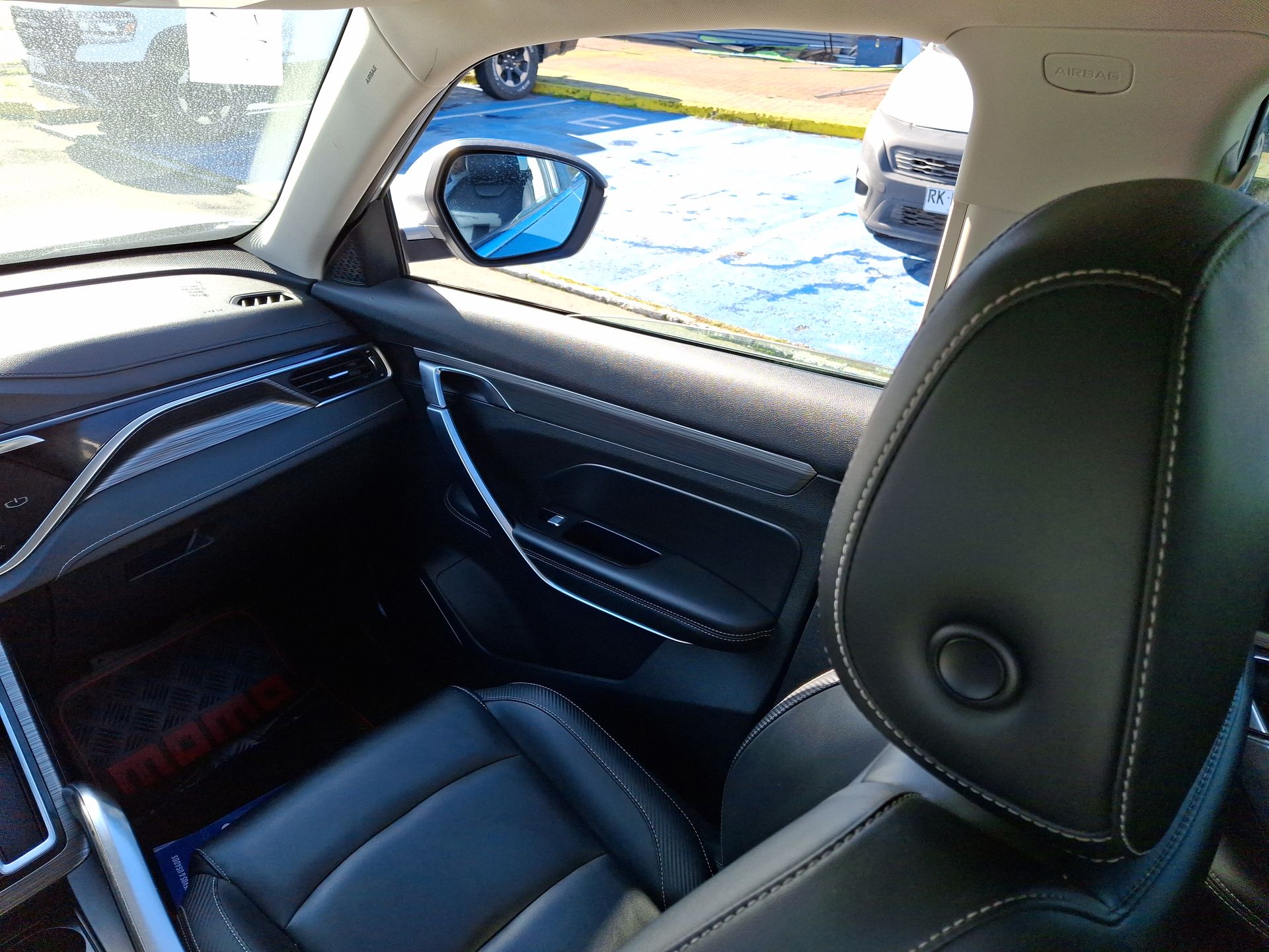GEELY - 10