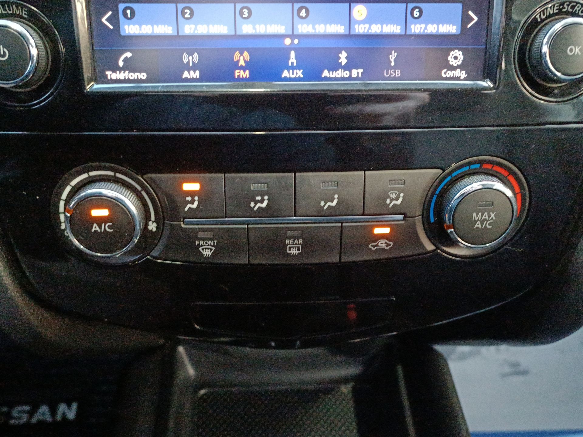NISSAN - 25