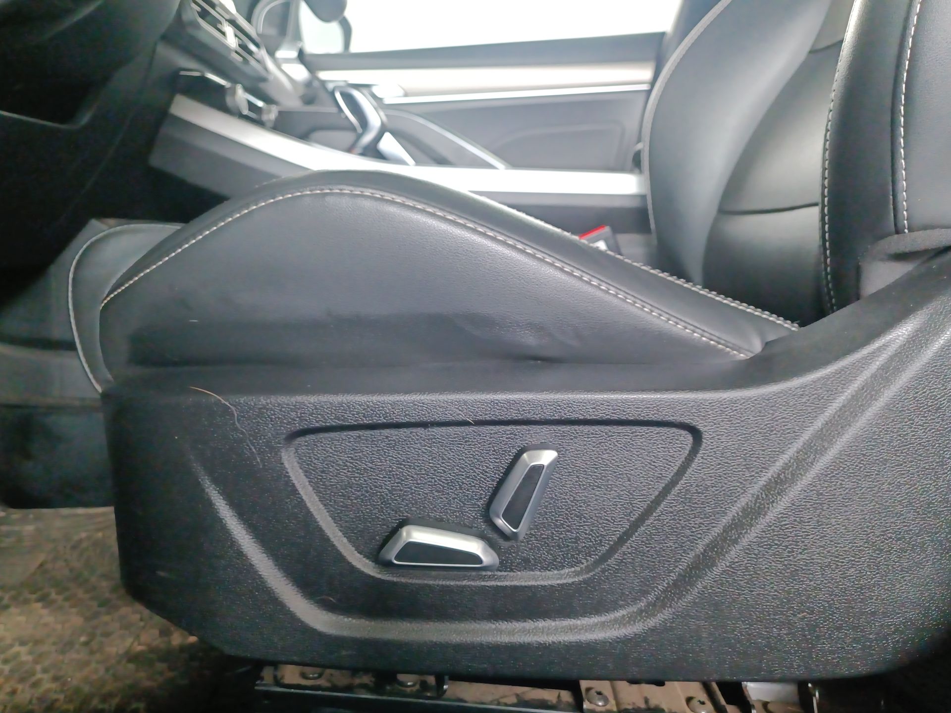 GEELY - 19