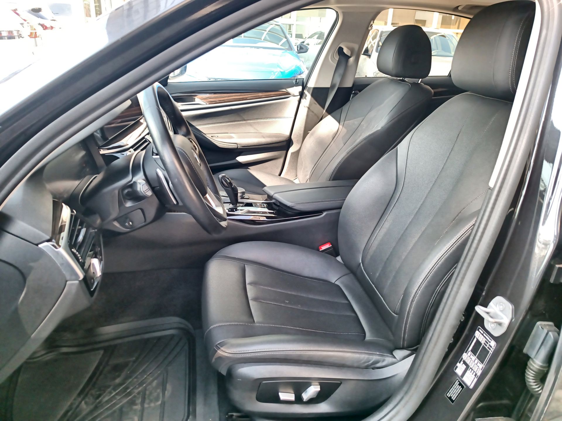 BMW - 18
