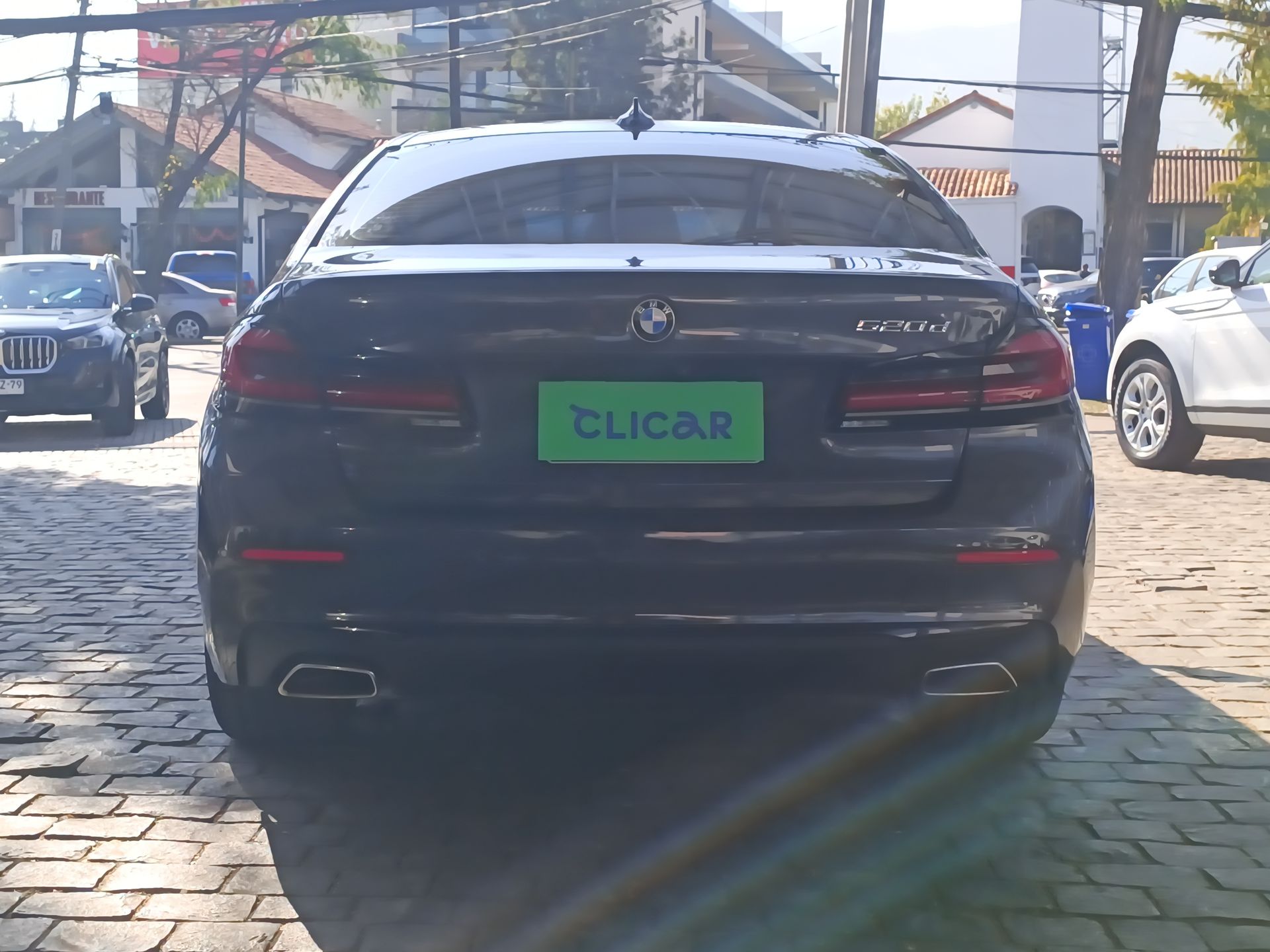 BMW - 6
