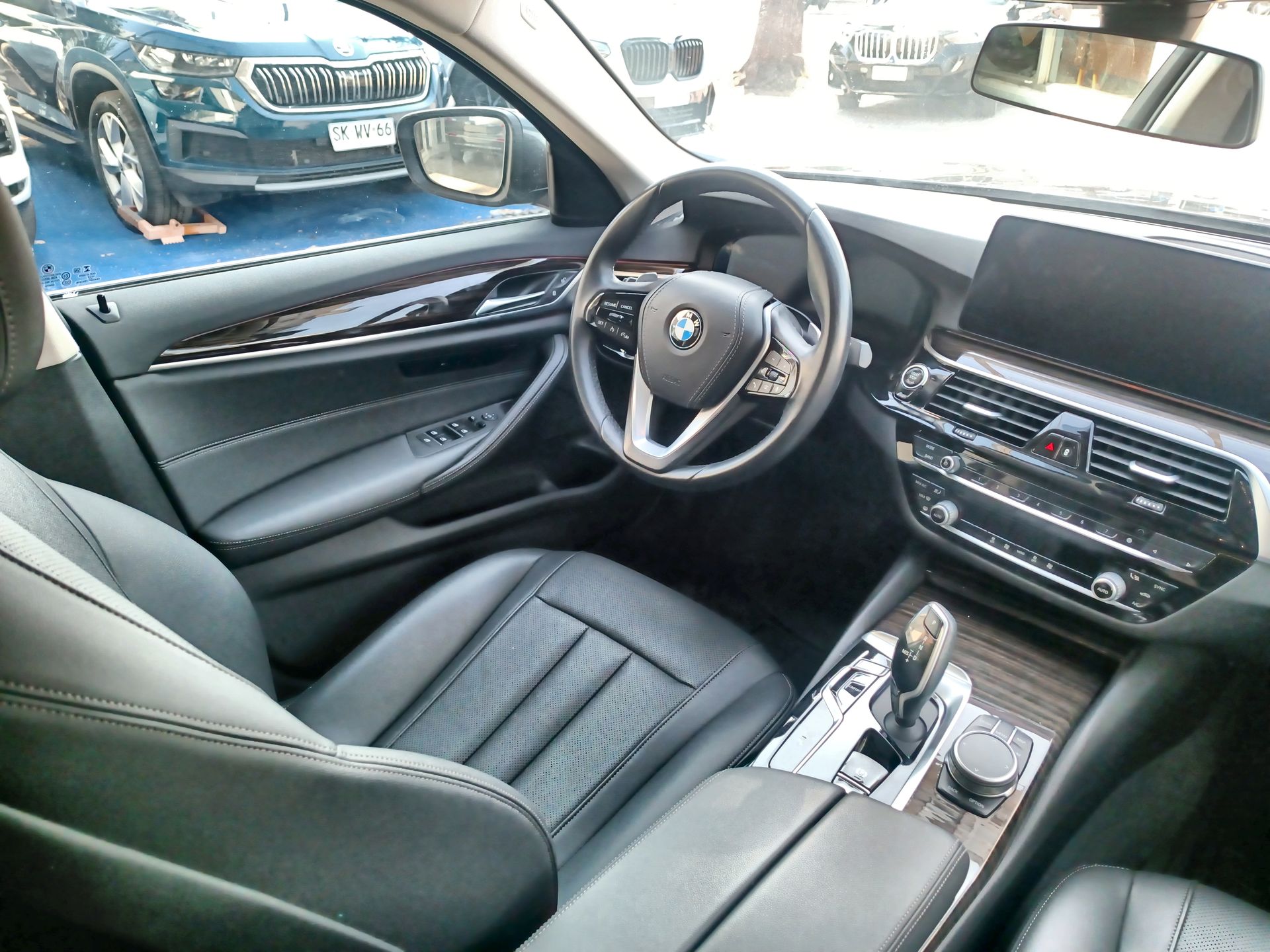 BMW - 16