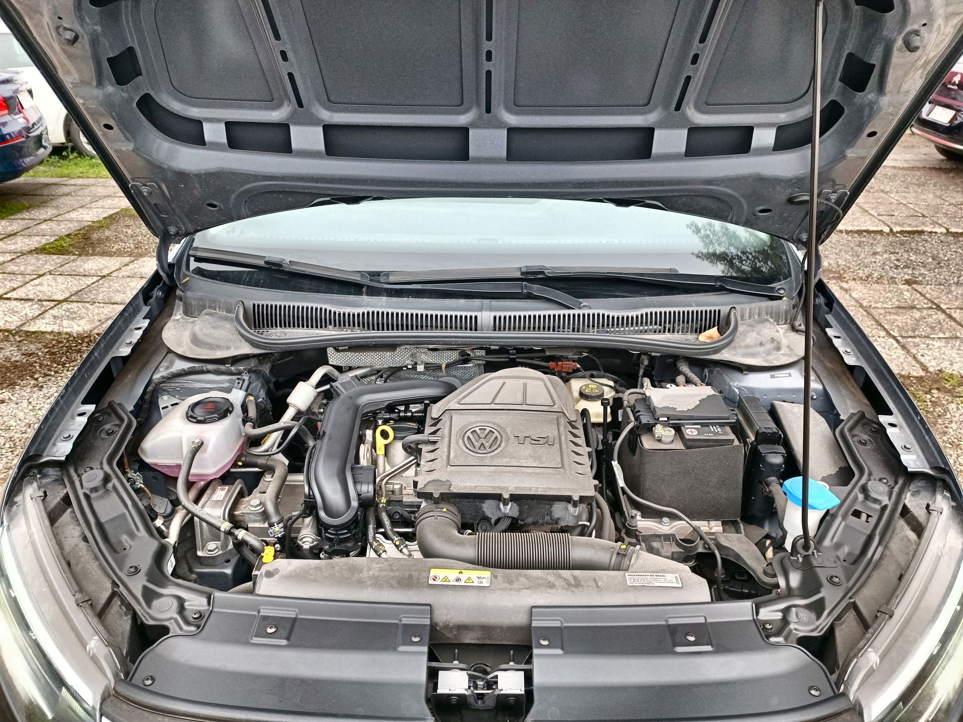 VOLKSWAGEN - 30