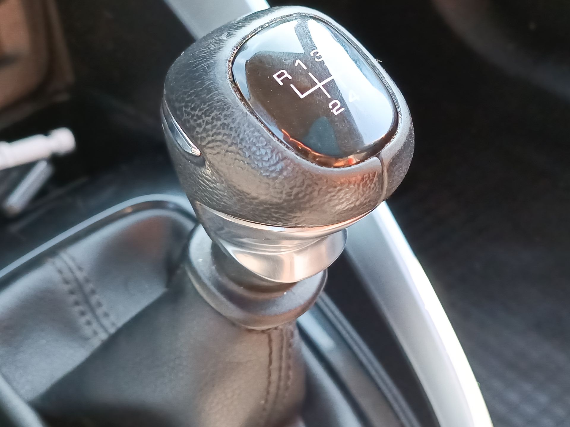 CHEVROLET - 26