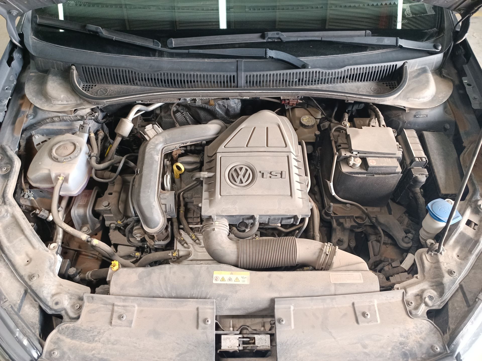 VOLKSWAGEN - 31