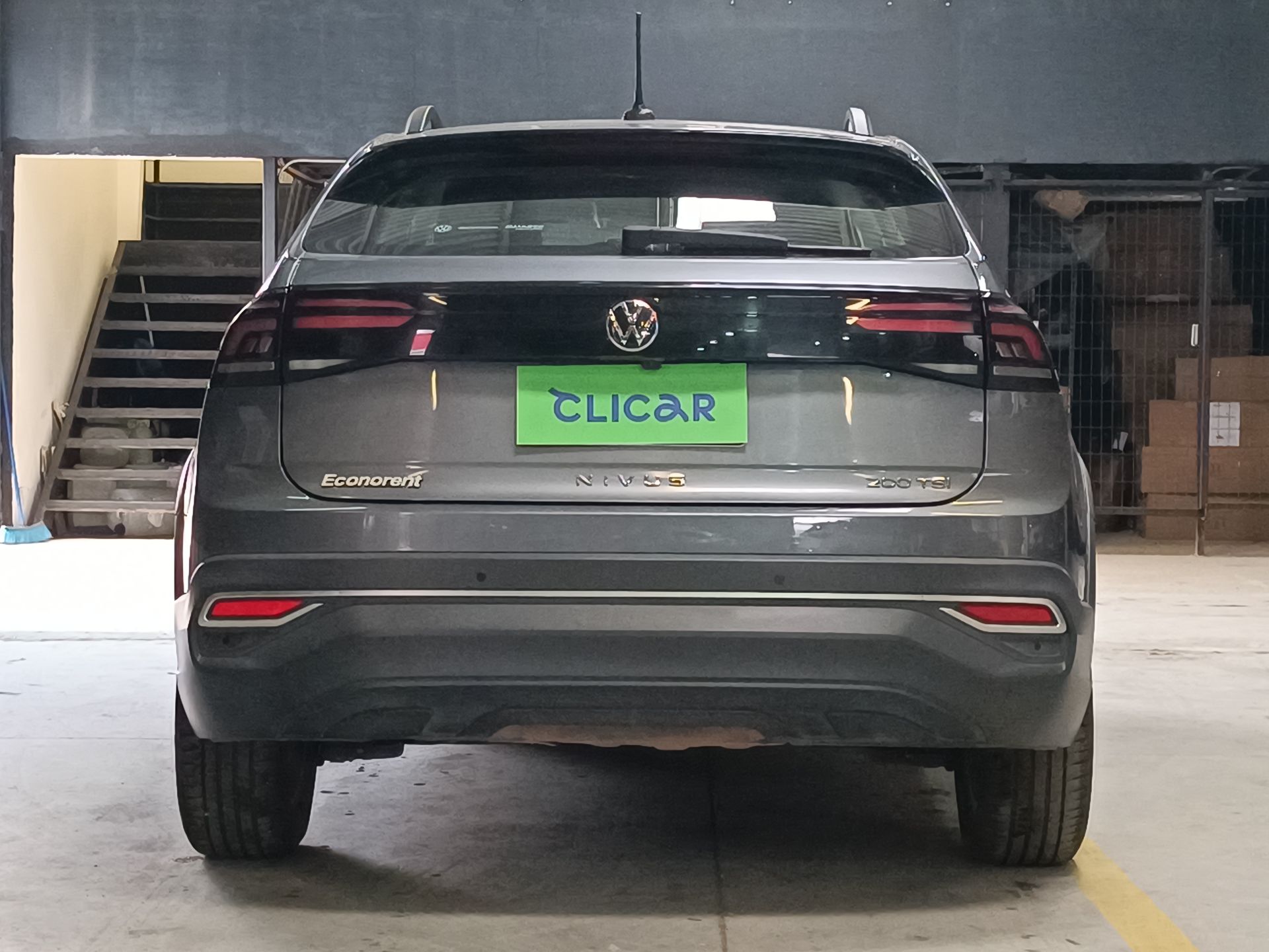 VOLKSWAGEN - 6