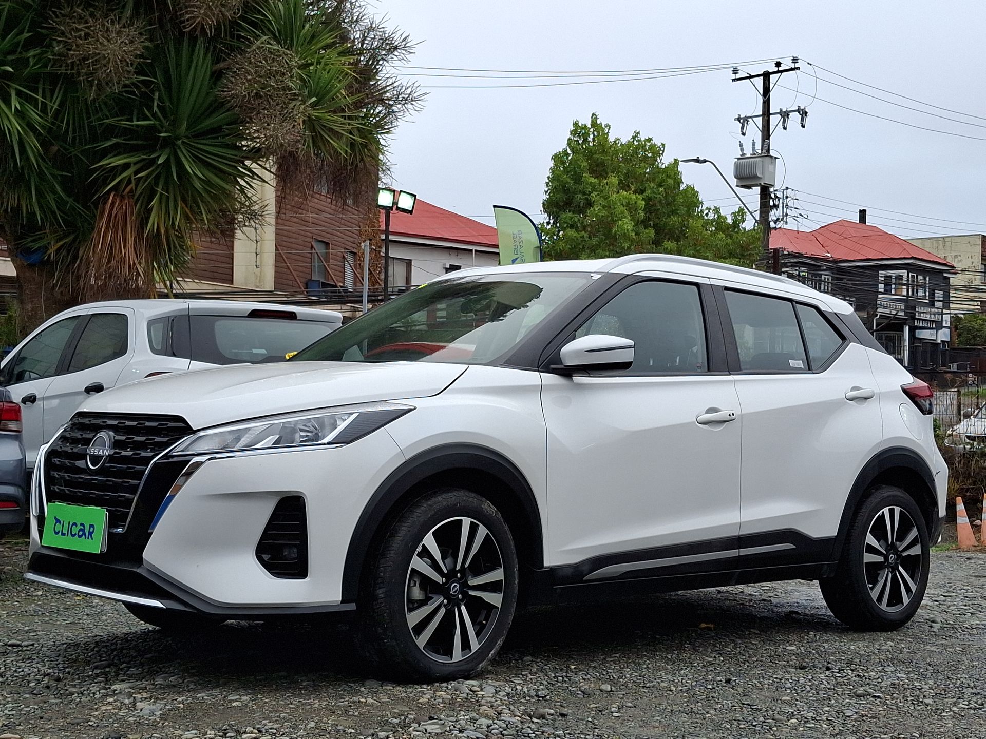 NISSAN - 3